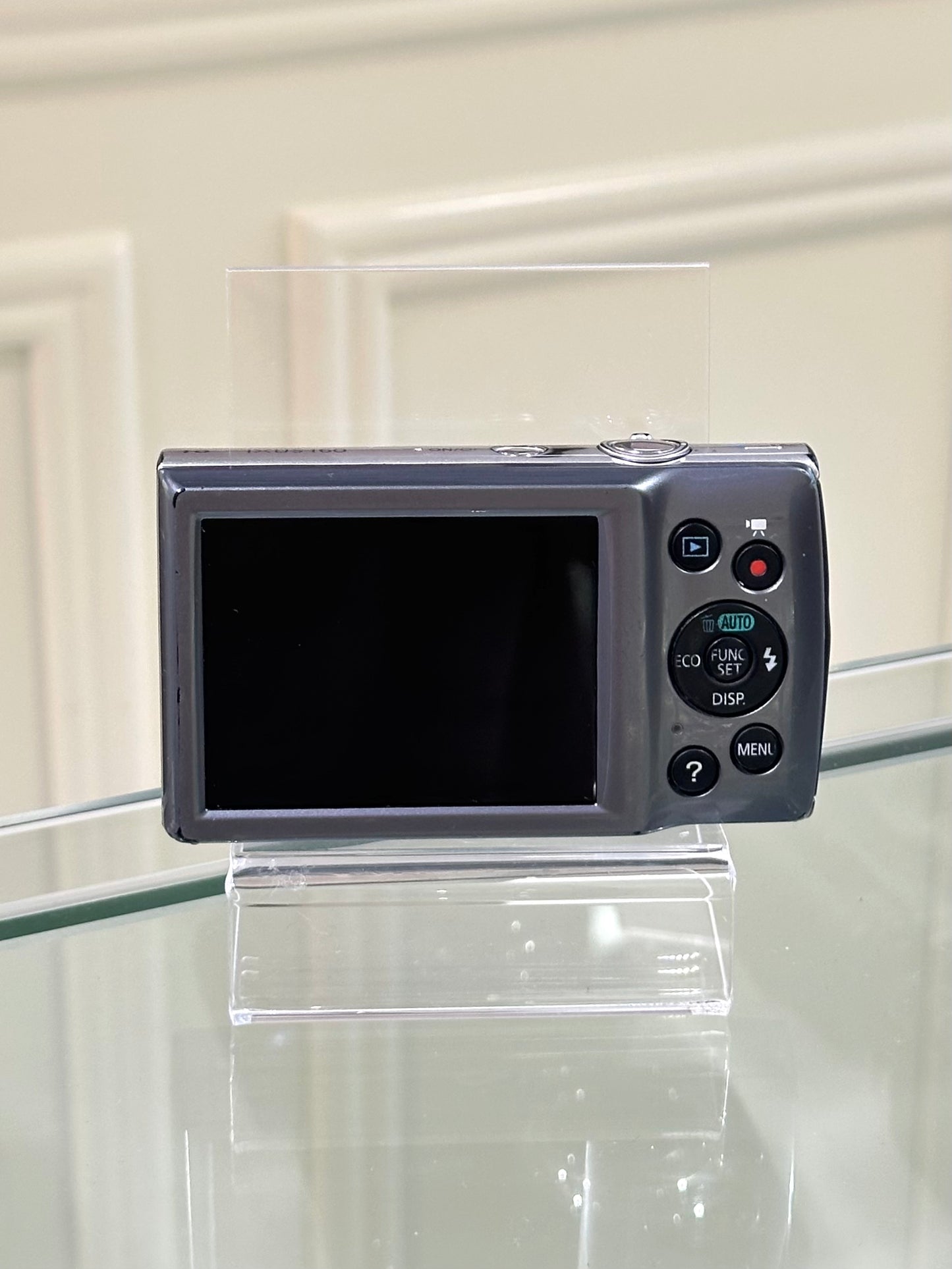 Canon IXUS 160 in grey
