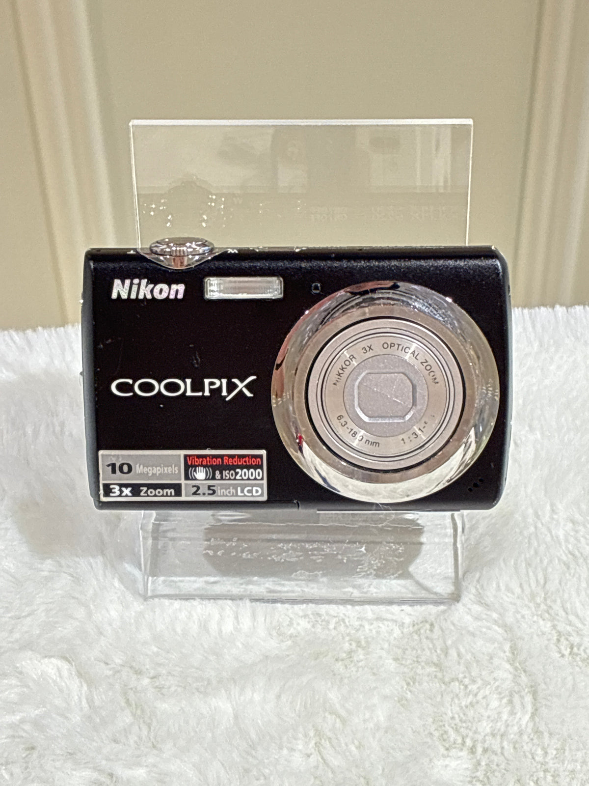 Nikon Coolpix S220 Excellent Condition
