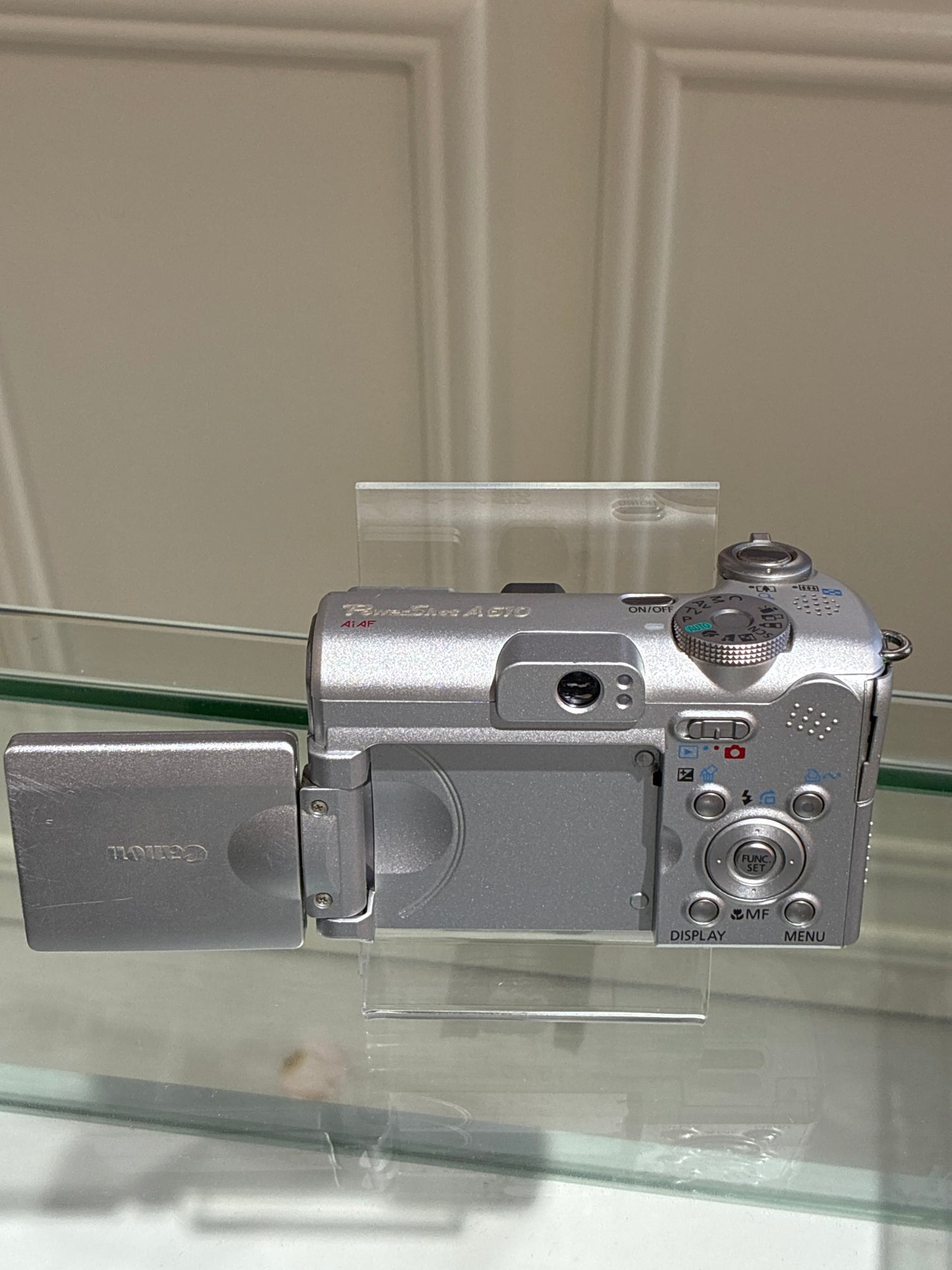 Canon Powershot A610 Excellent Condition Flip screen