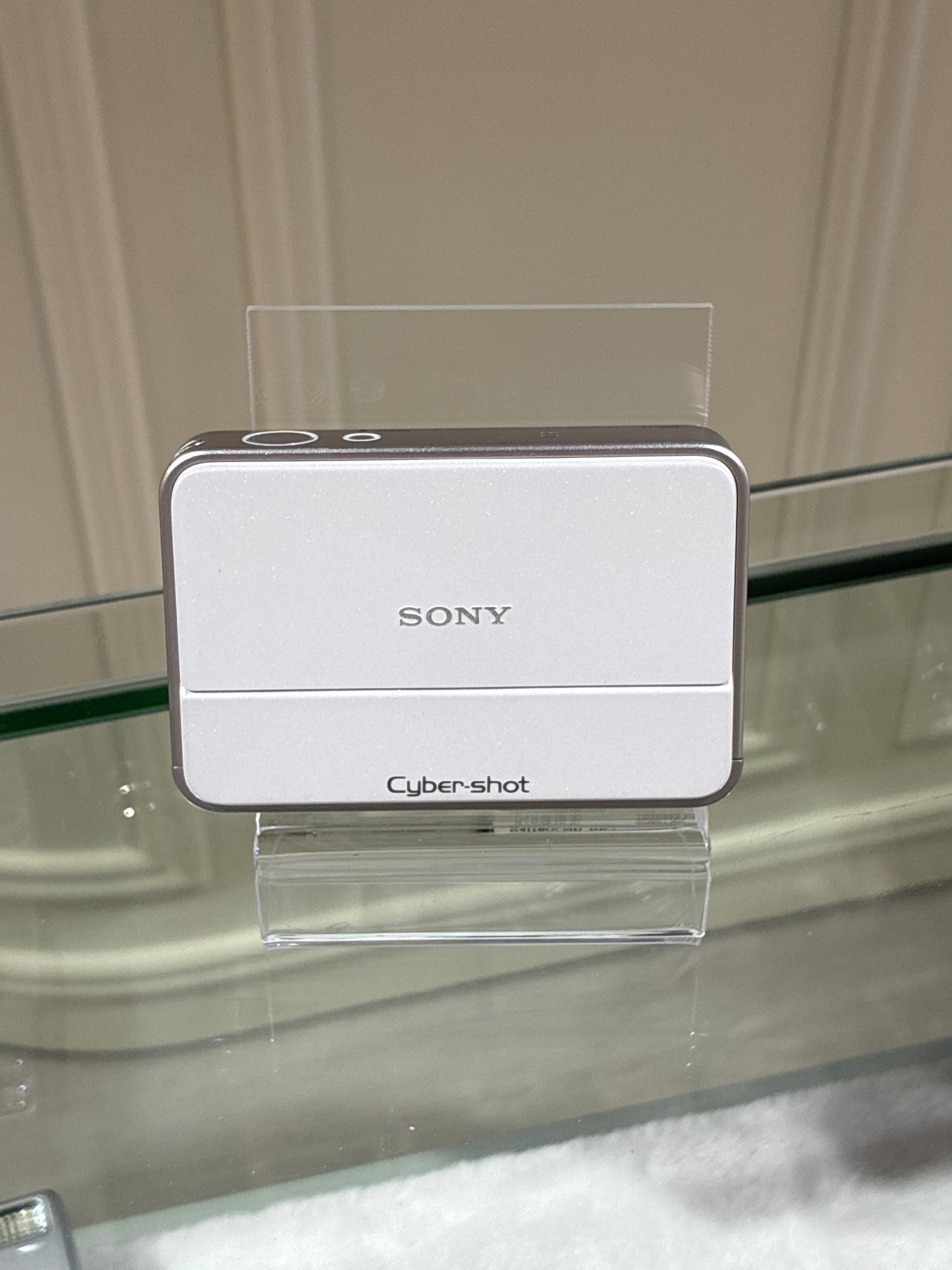 Sony Cybershot DSC-T2 White Nearly New