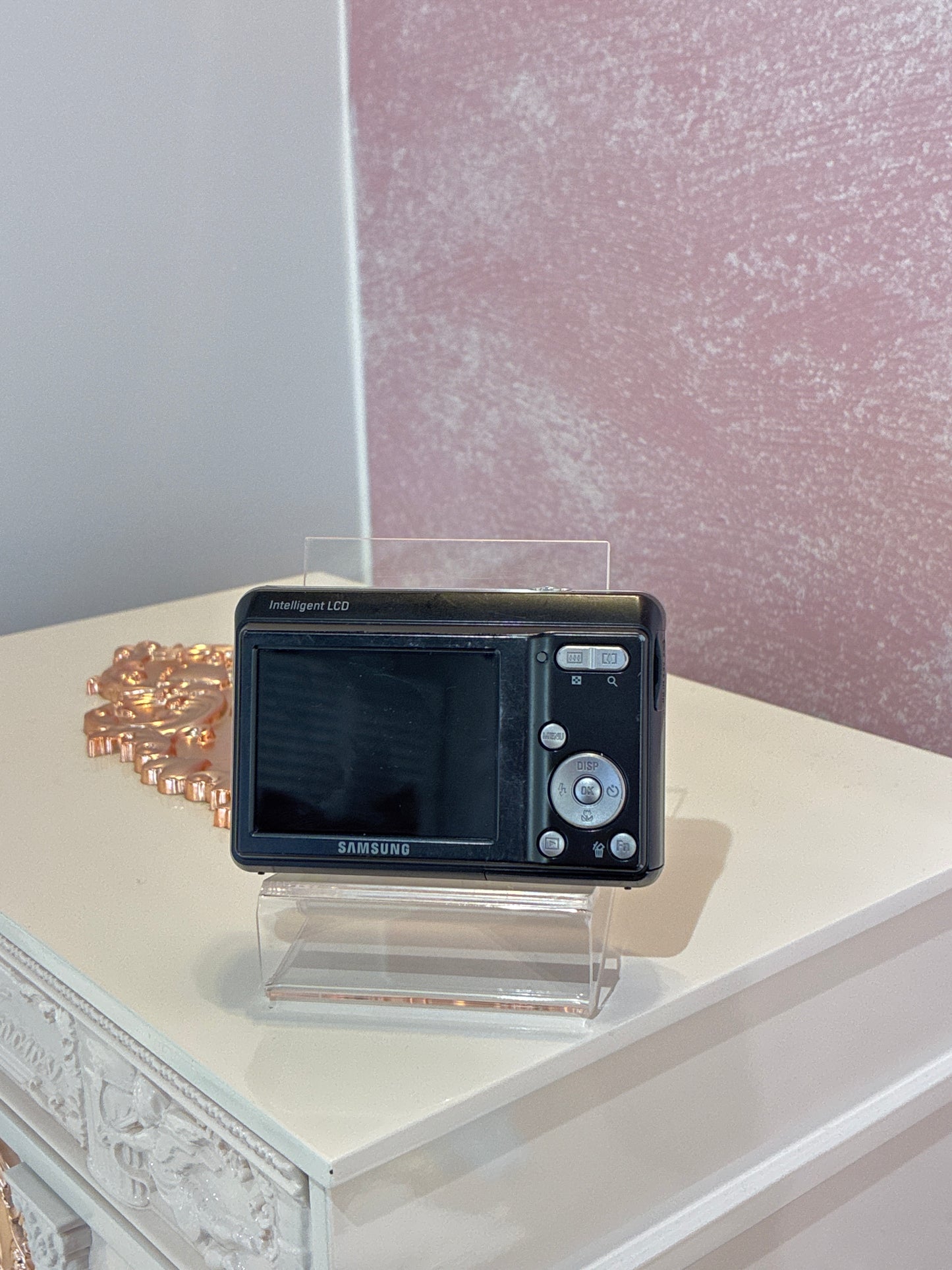 Samsung ES17 in black
