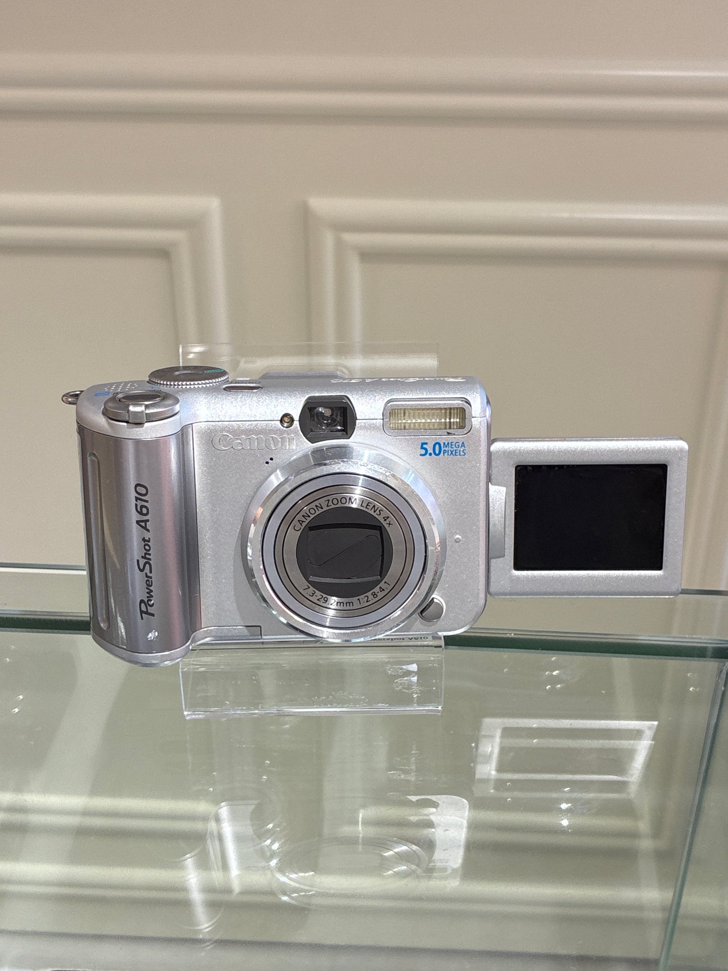 Canon Powershot A610 Excellent condition flip screen pls dm for purchase only
