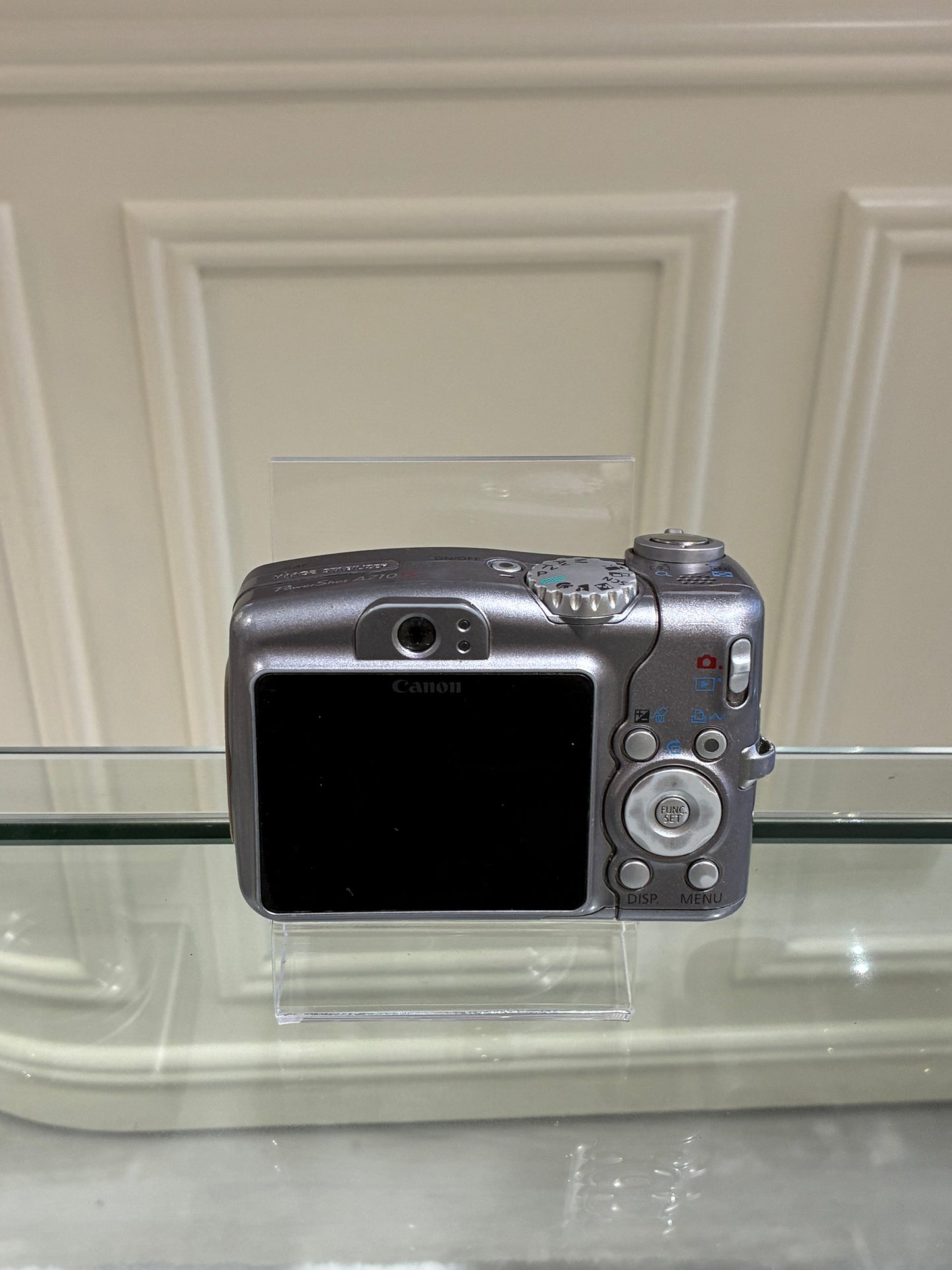 Canon Powershot A710is