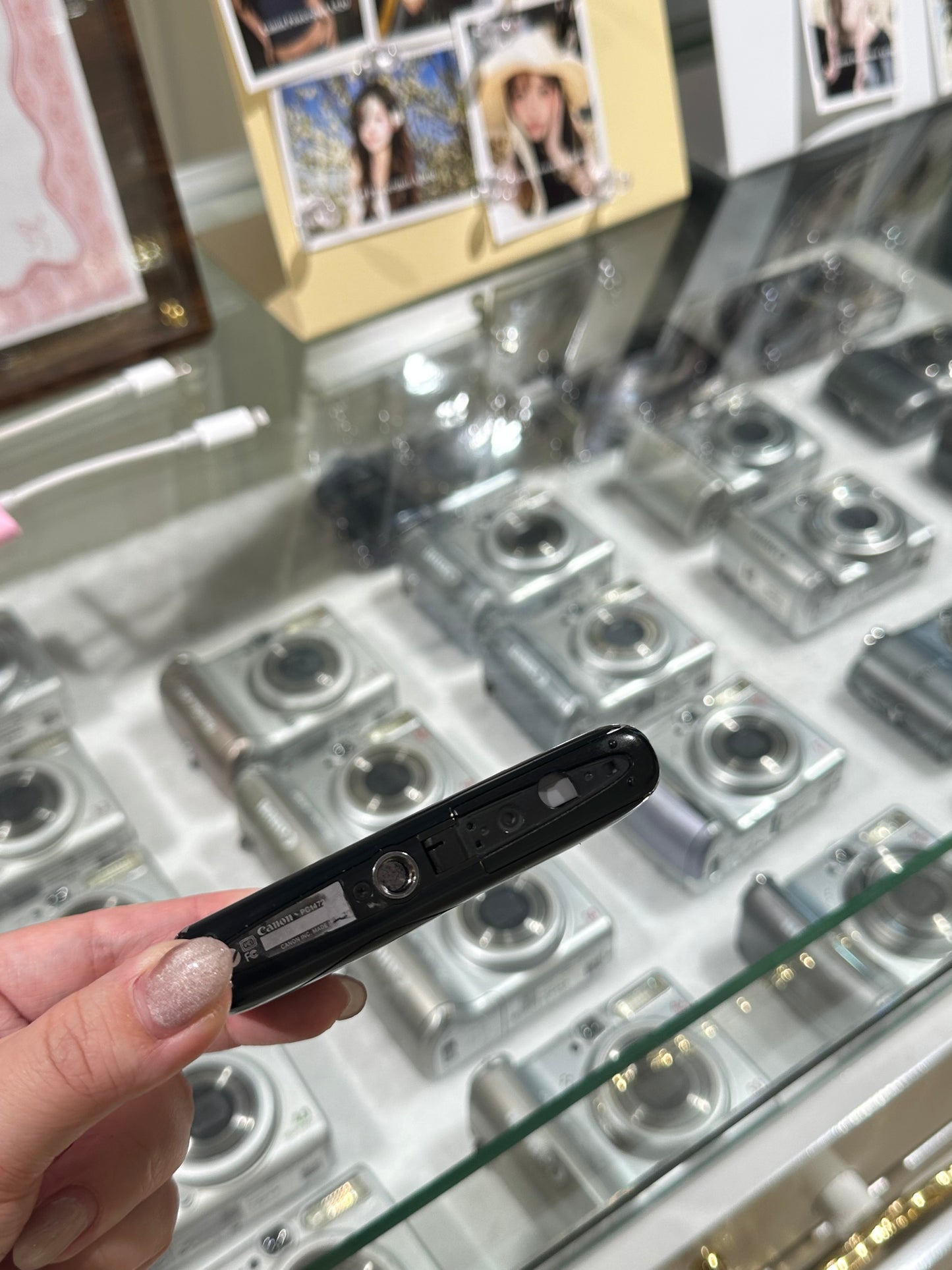 Canon IXUS 130 (IXY 400F)機皇 excellent condition