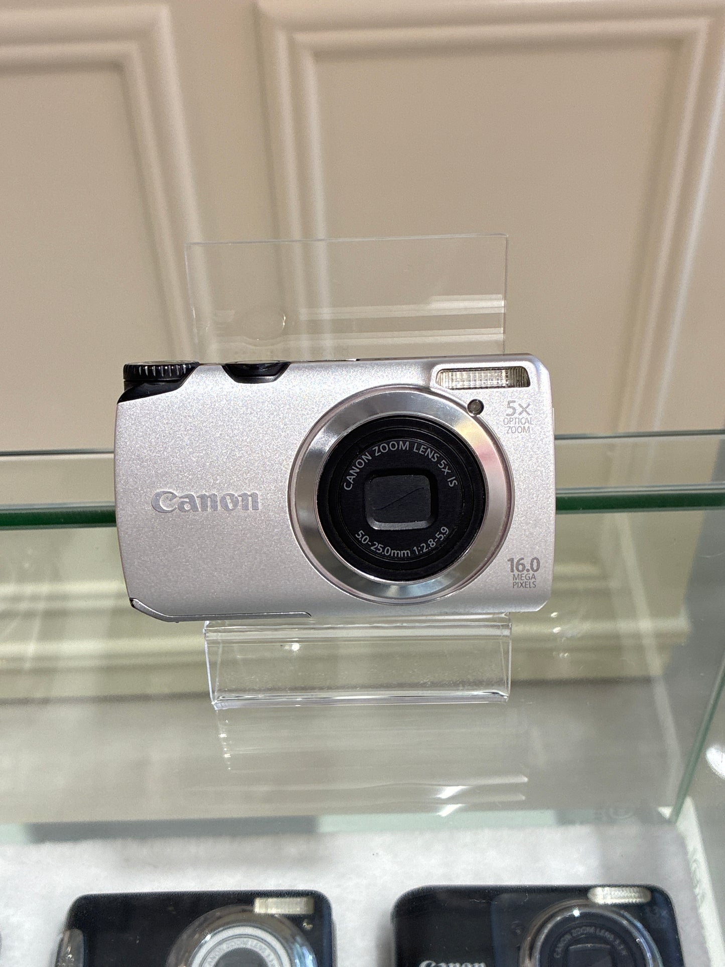 Canon Powershot A3300 IS nearly new condition