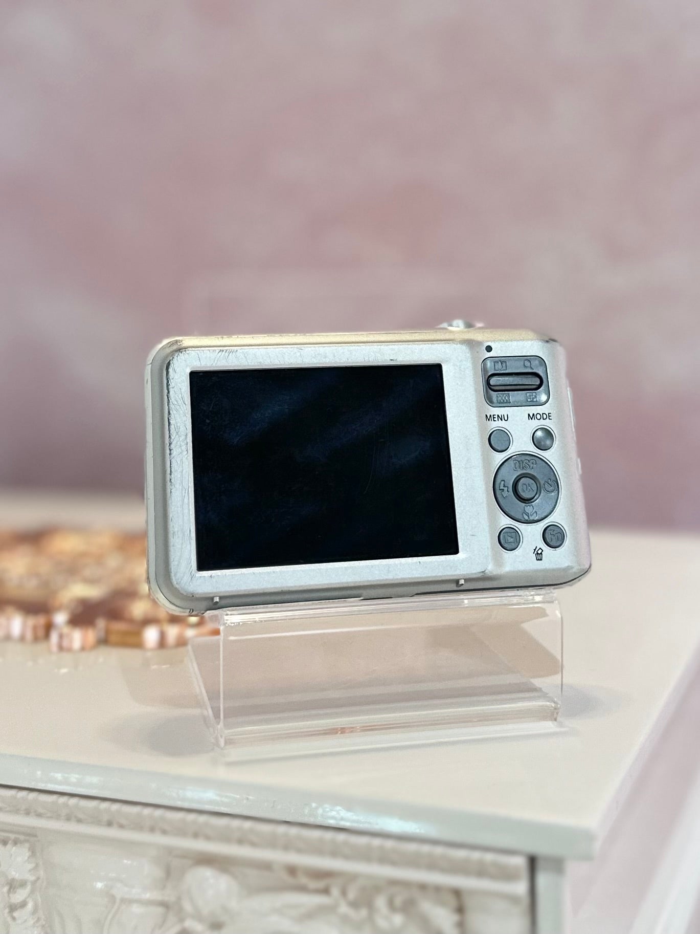 Samsung ES70 in silver excellent condition