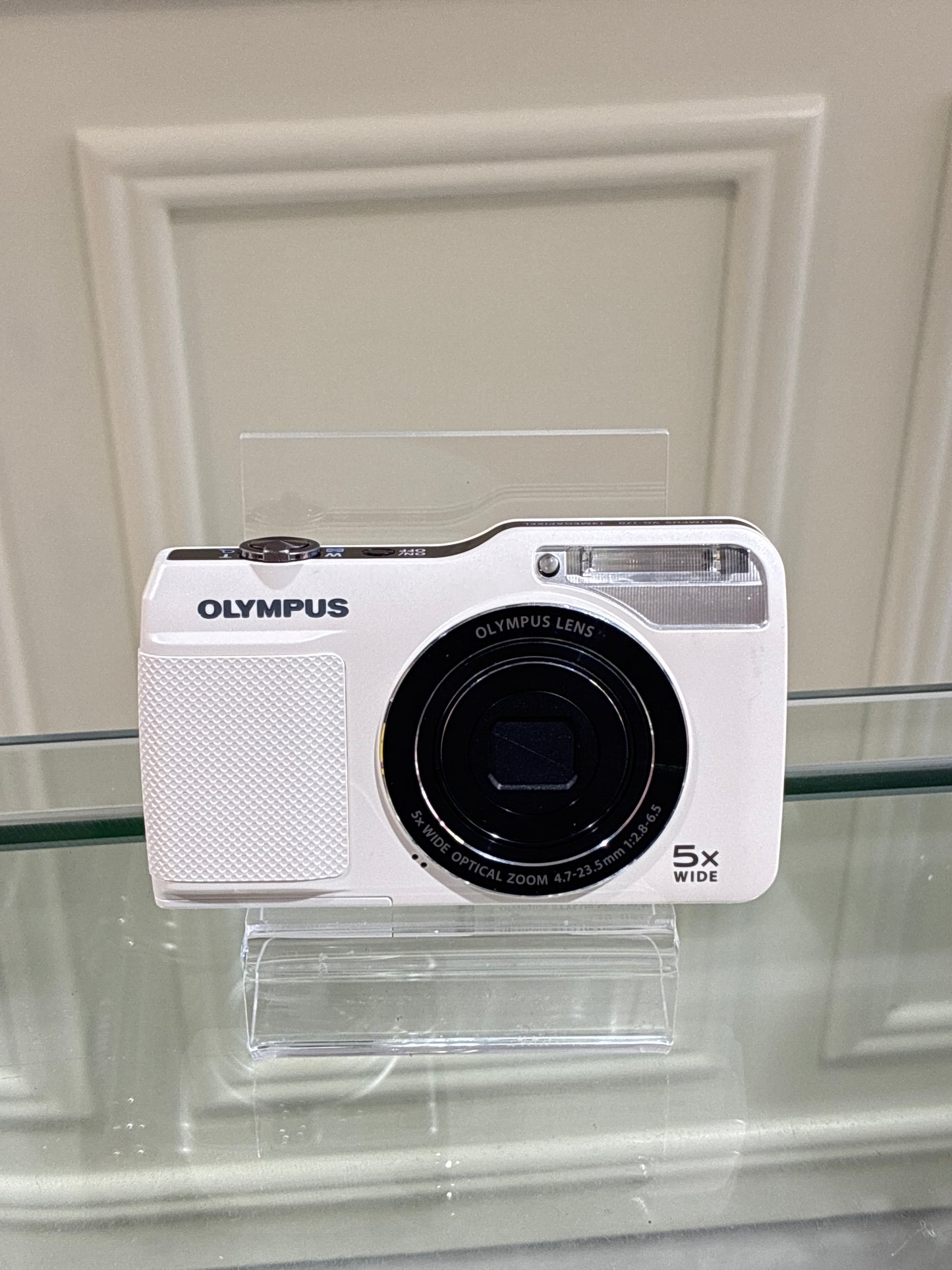 Olympus VG-170 Nearly New