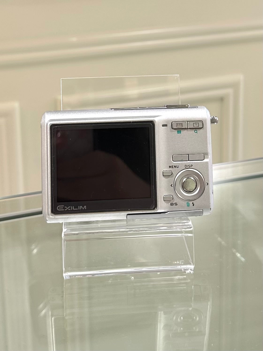 Casio Exilim EX-Z60 in silver