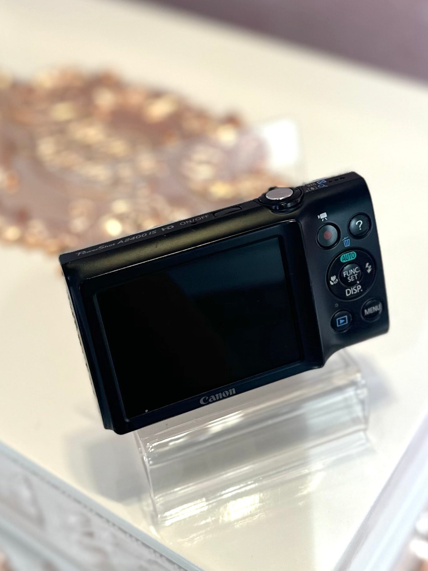 Canon Powershot A2400is in silver