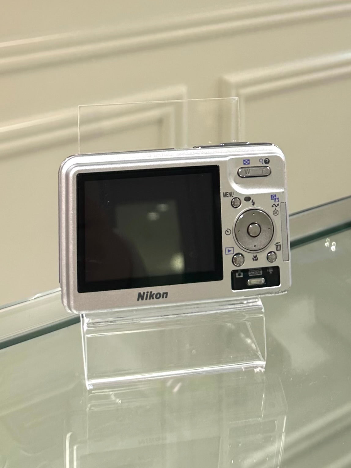 Nikon Coolpix S2