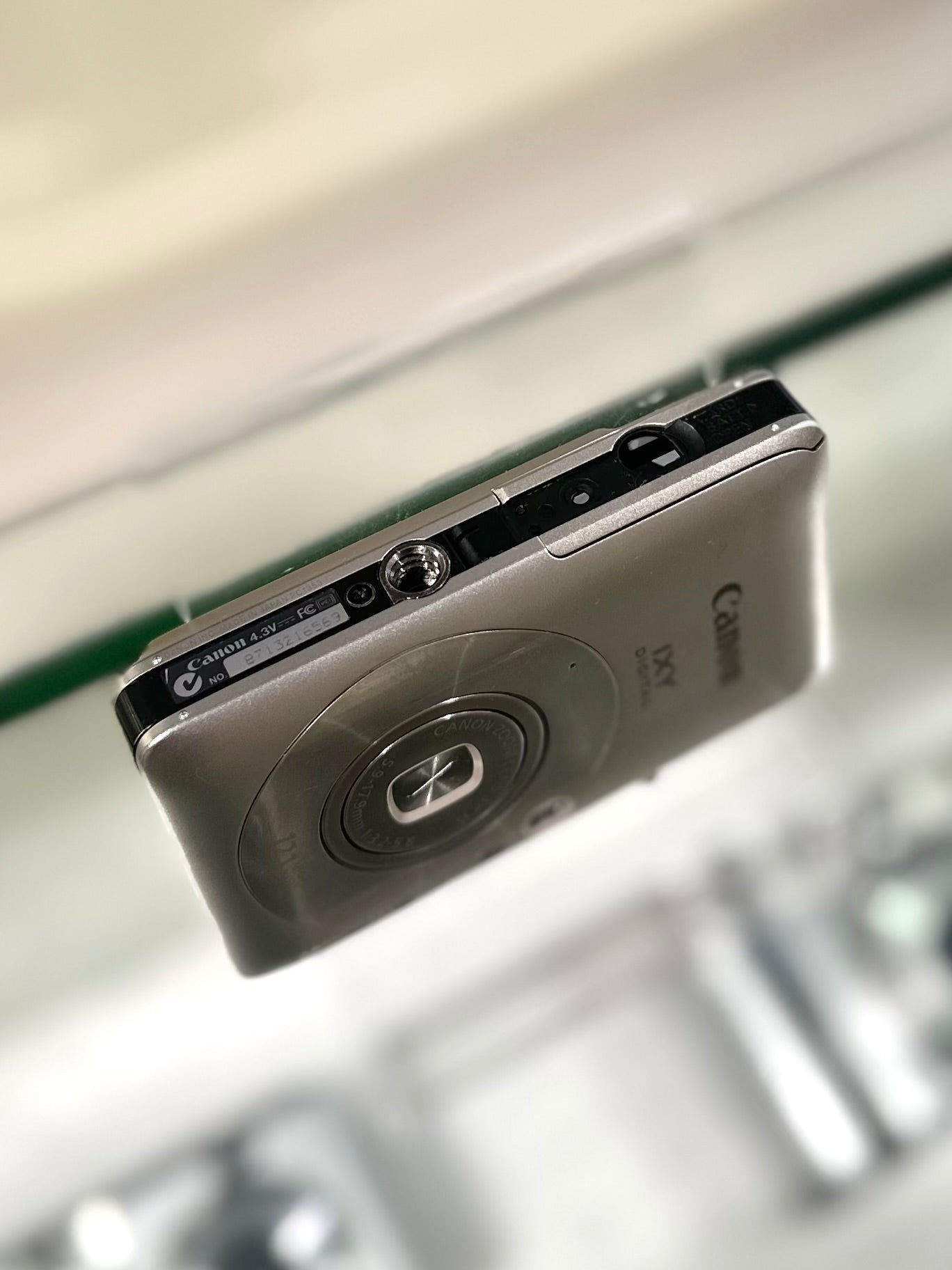 Canon IXY 210is (IXUS 100is)