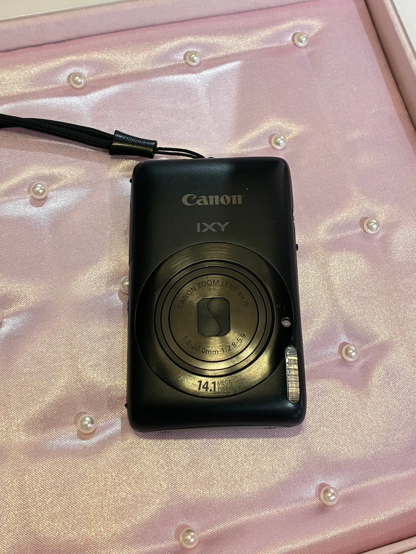 Canon IXY 400f (IXUS130) 全港唯一一部
