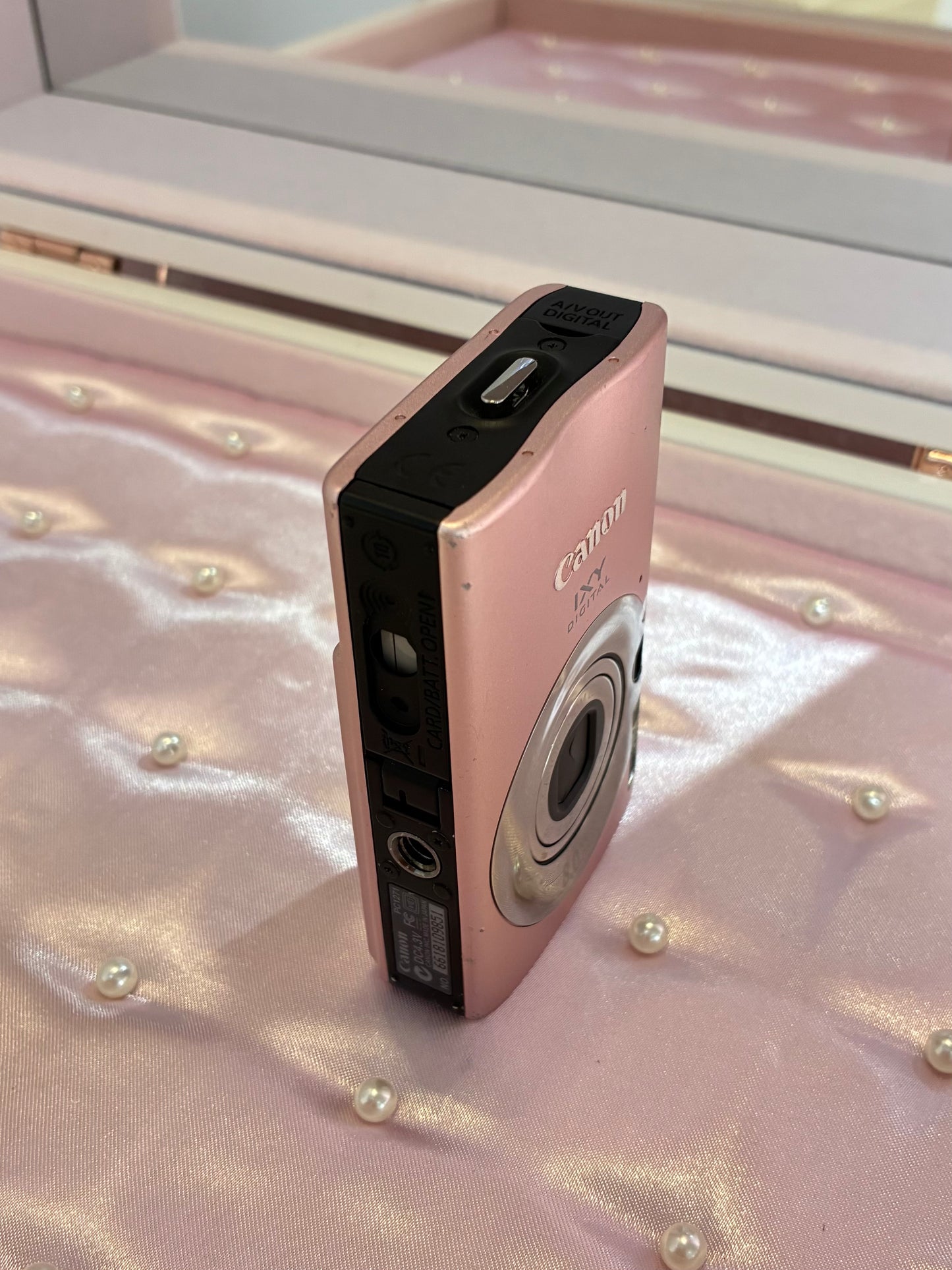 Canon IXY 20 IS Pink