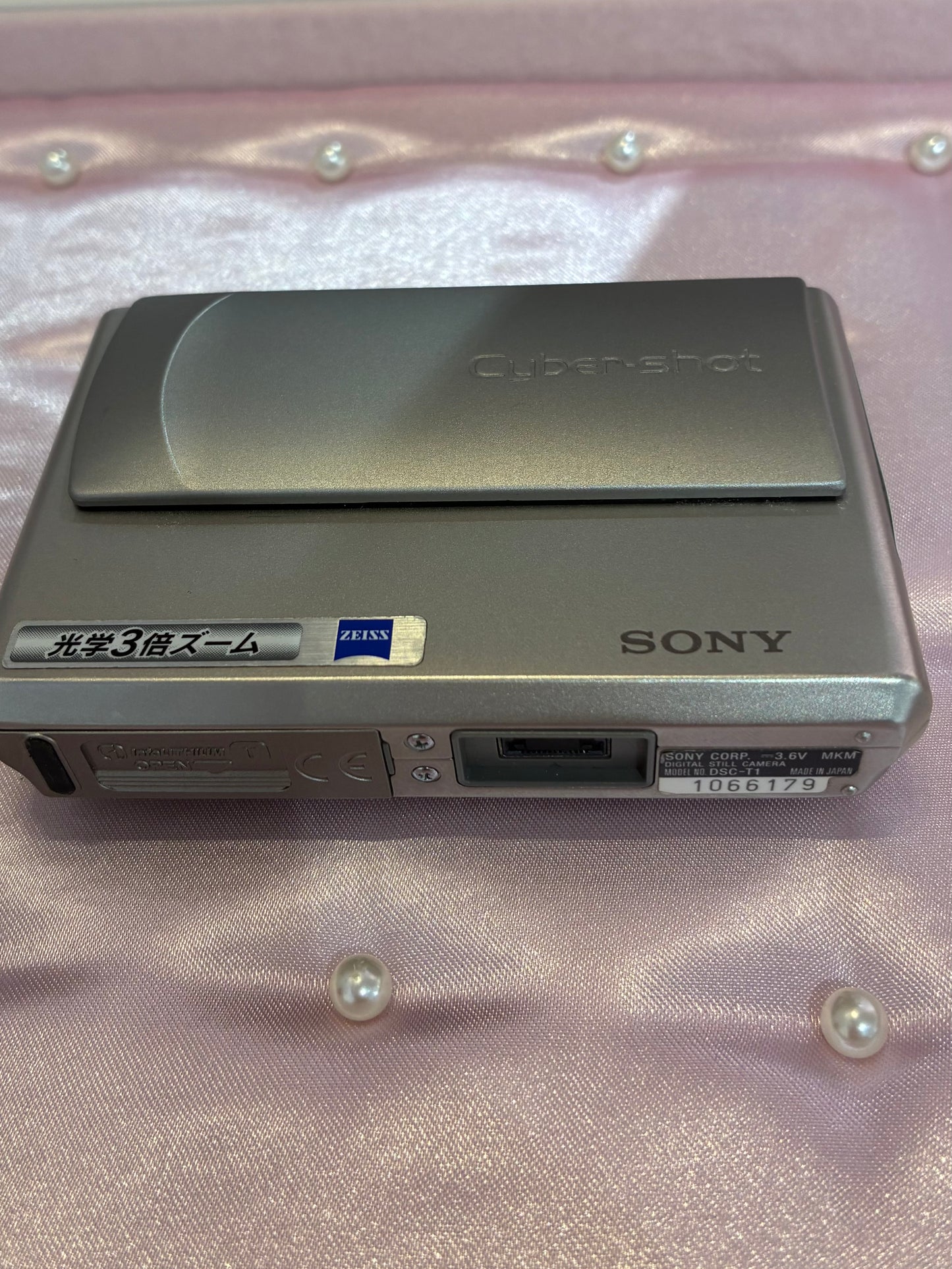 Sony Cybershot DSC-T1