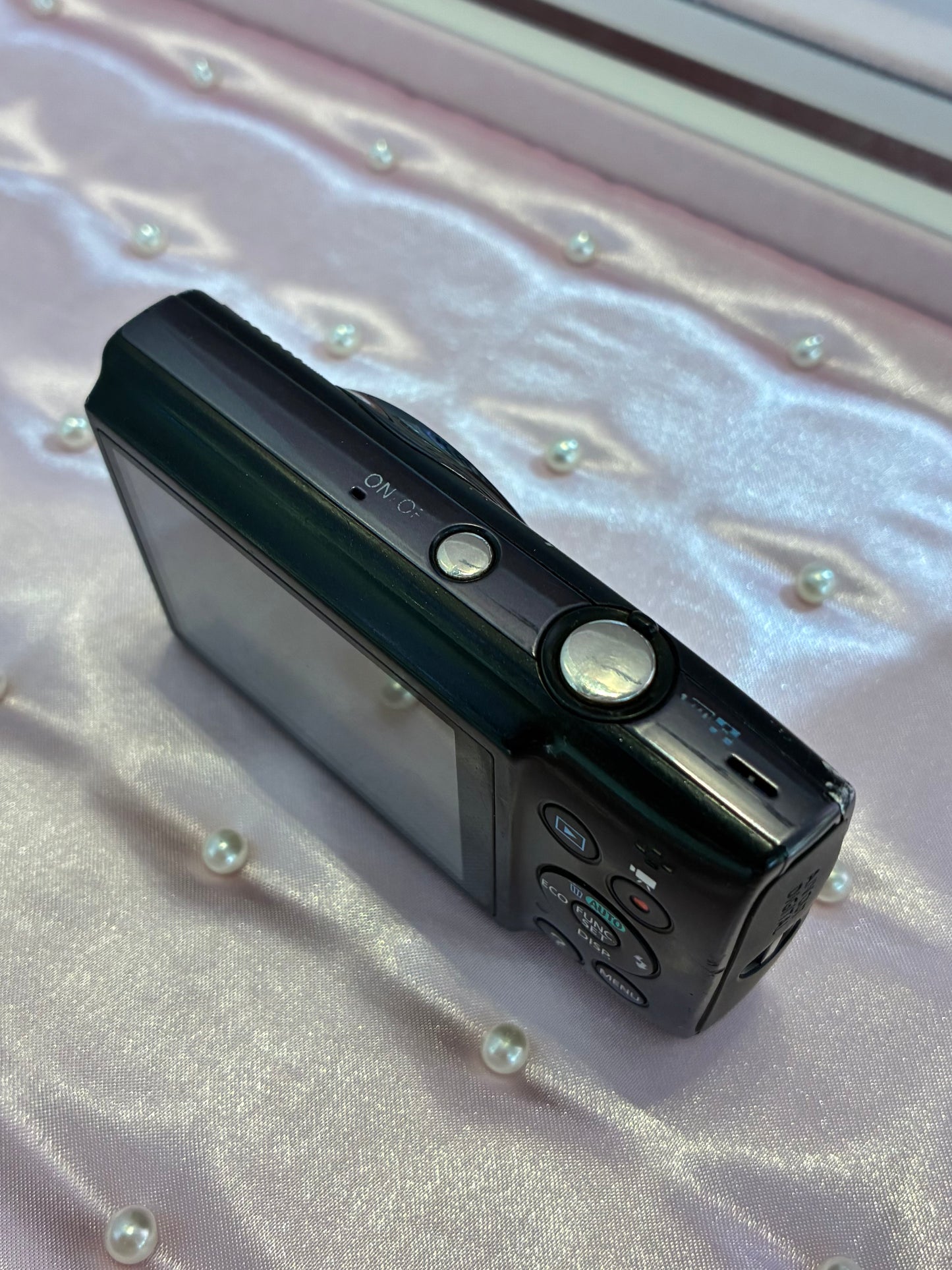 Canon IXUS 157