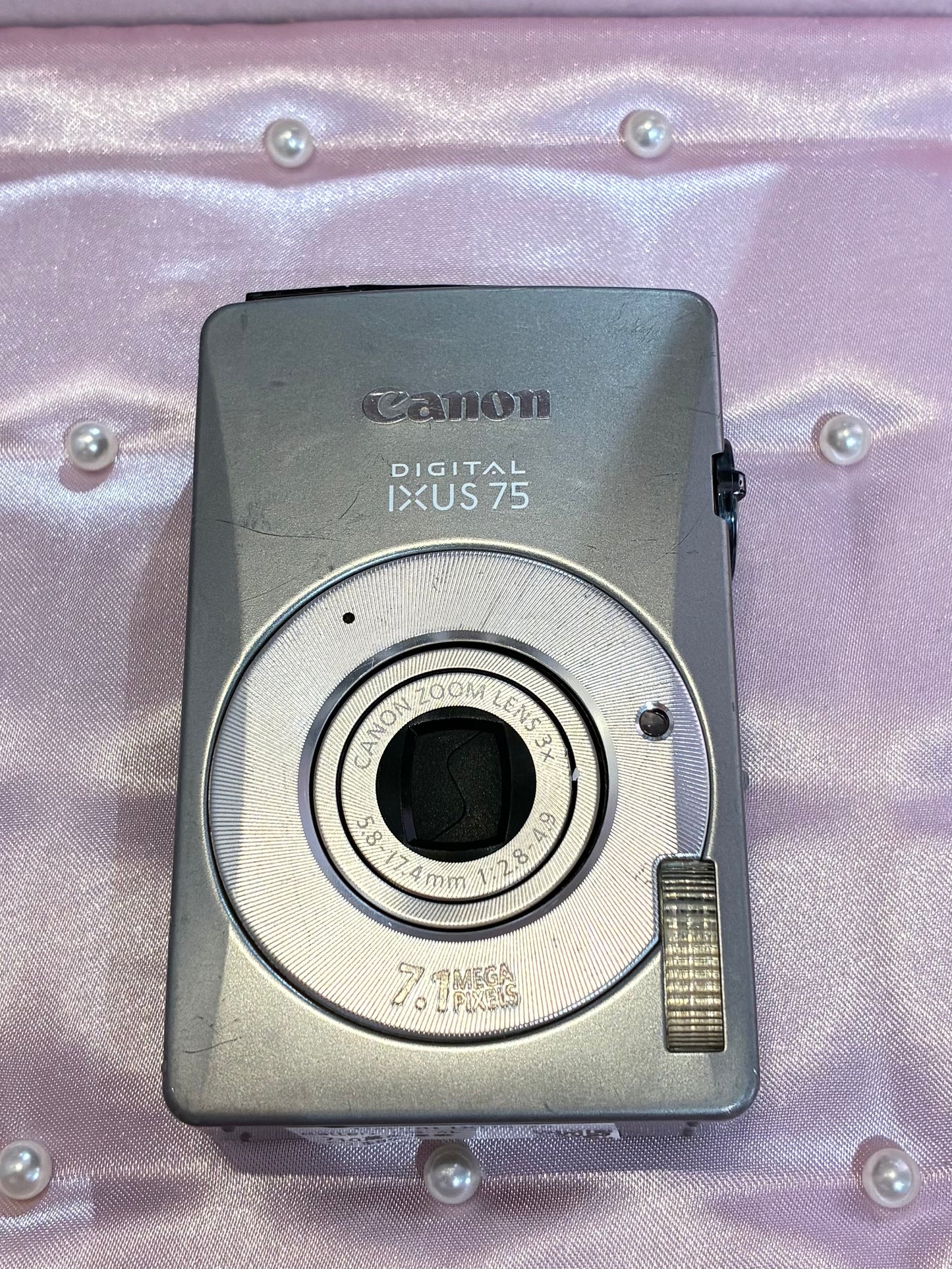 Canon IXUS 75