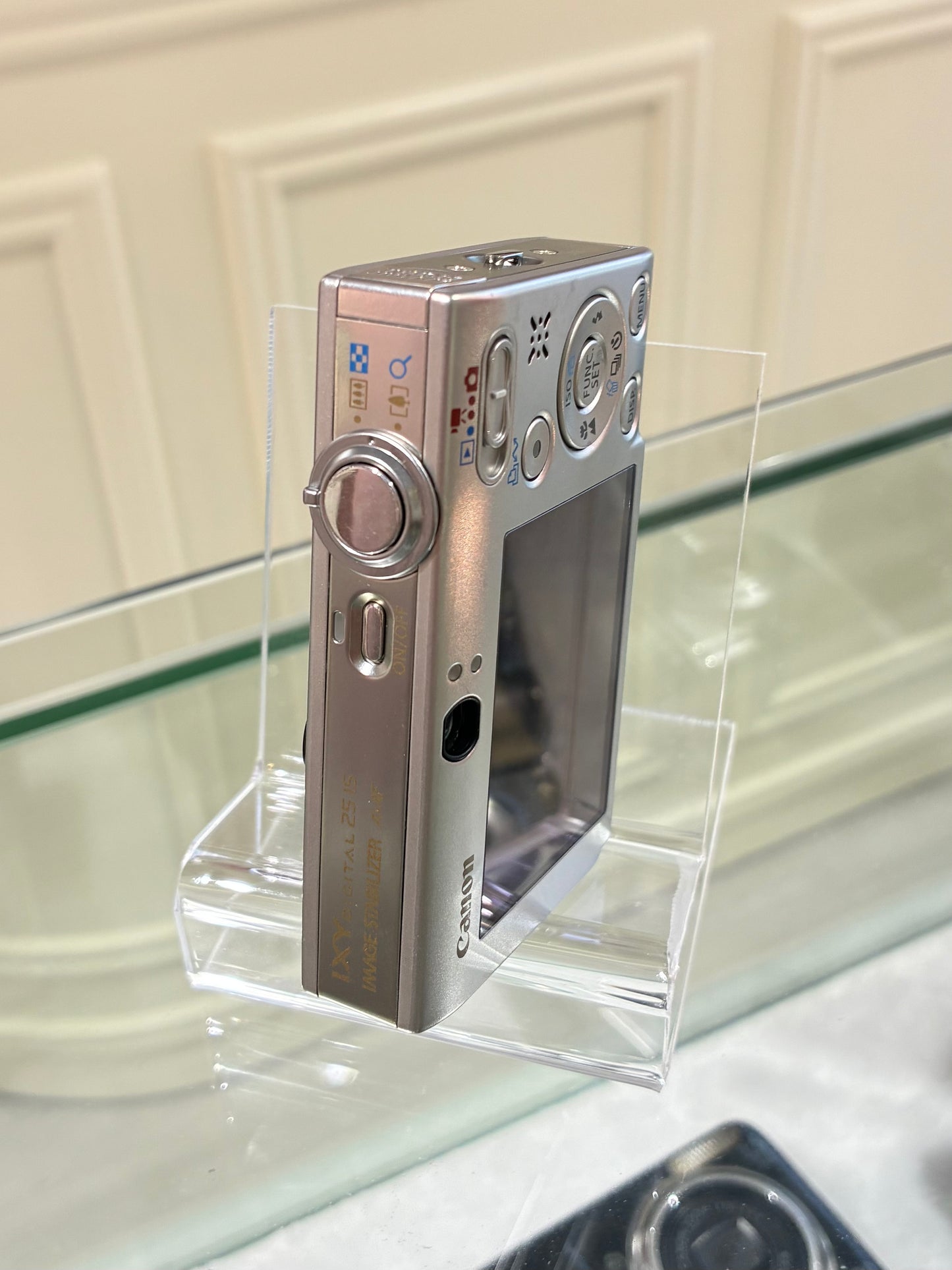 Canon IXY 25IS (IXUS 85IS) excellent condition