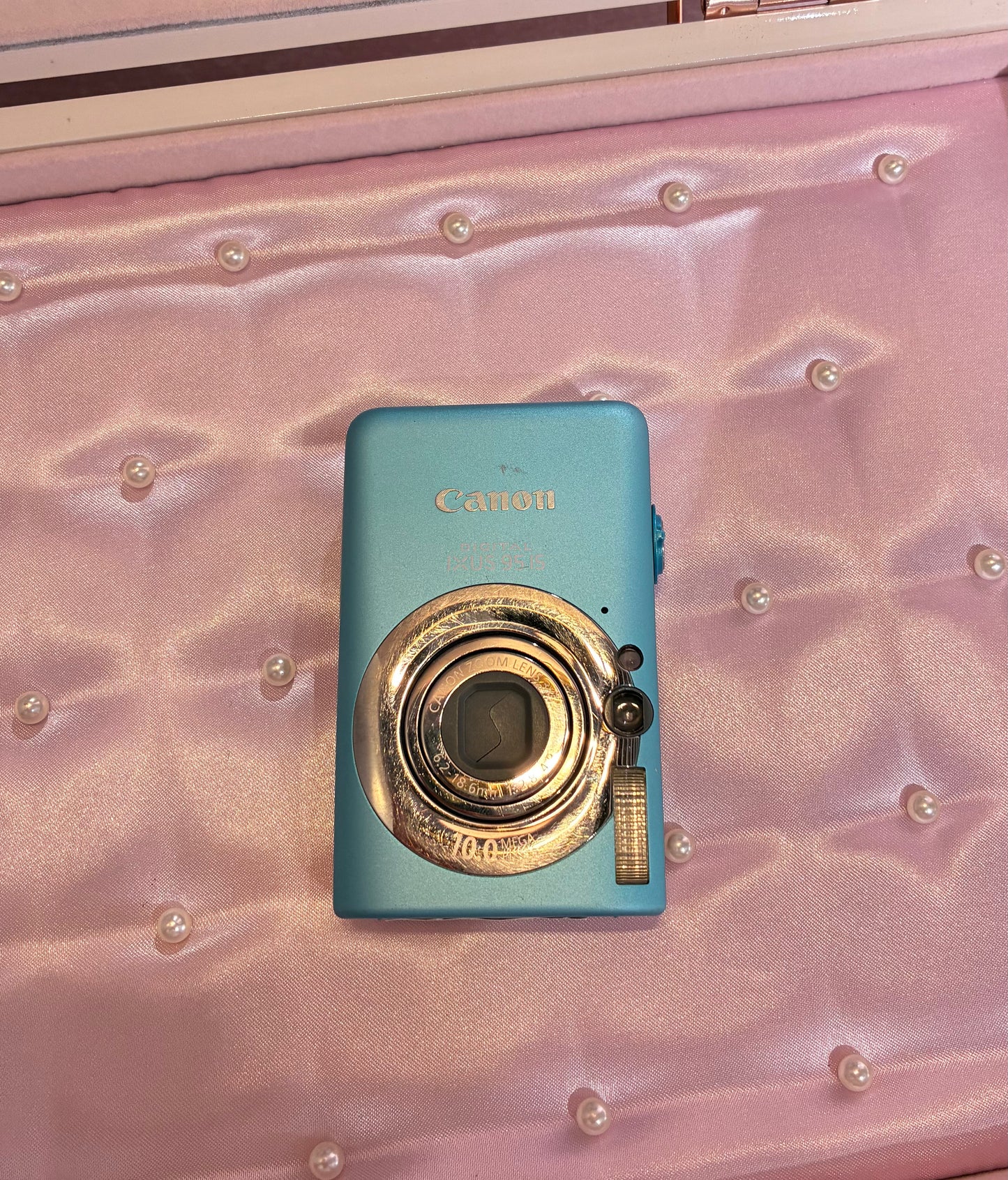 Canon IXUS 95 IS (Lake Blue)