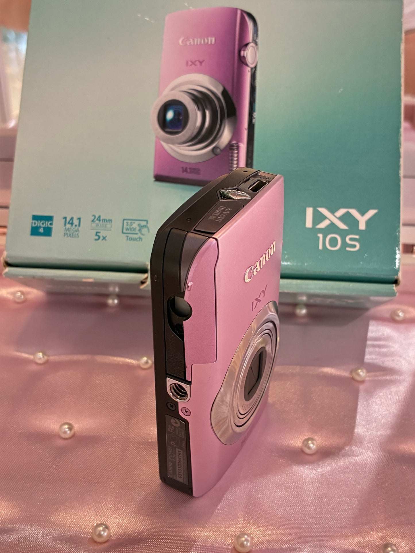 Canon IXY 10S Touch Screen full set