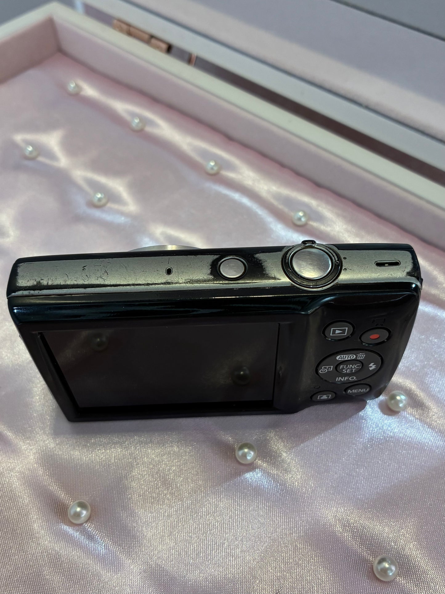 Canon IXUS 185