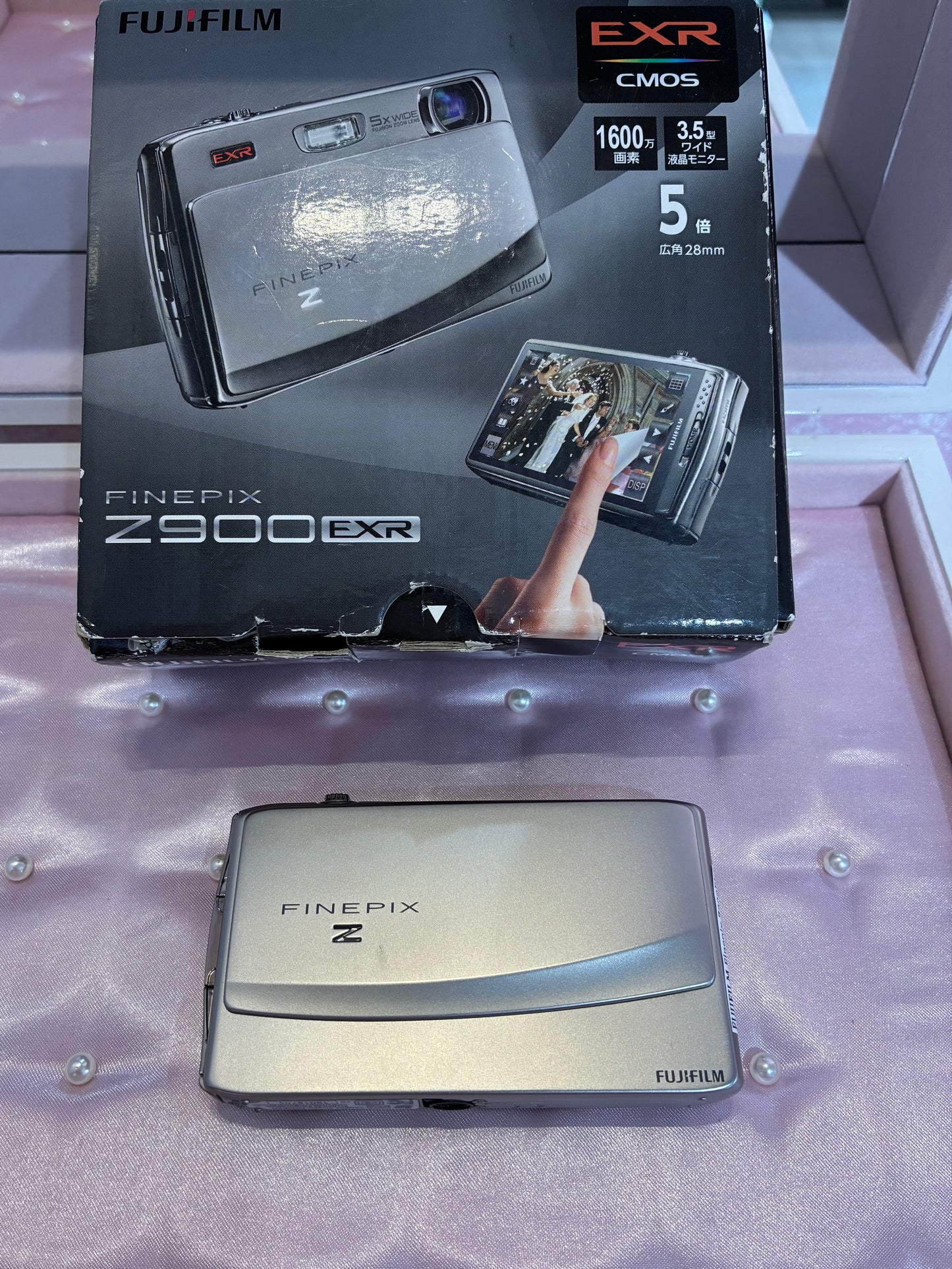 Fujifilm Finepix Z900 EXR (fullset/nearly new)