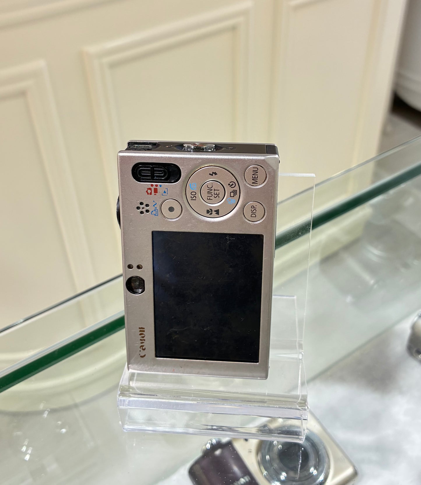 Canon IXUS 70 IS (IXY 10) Black