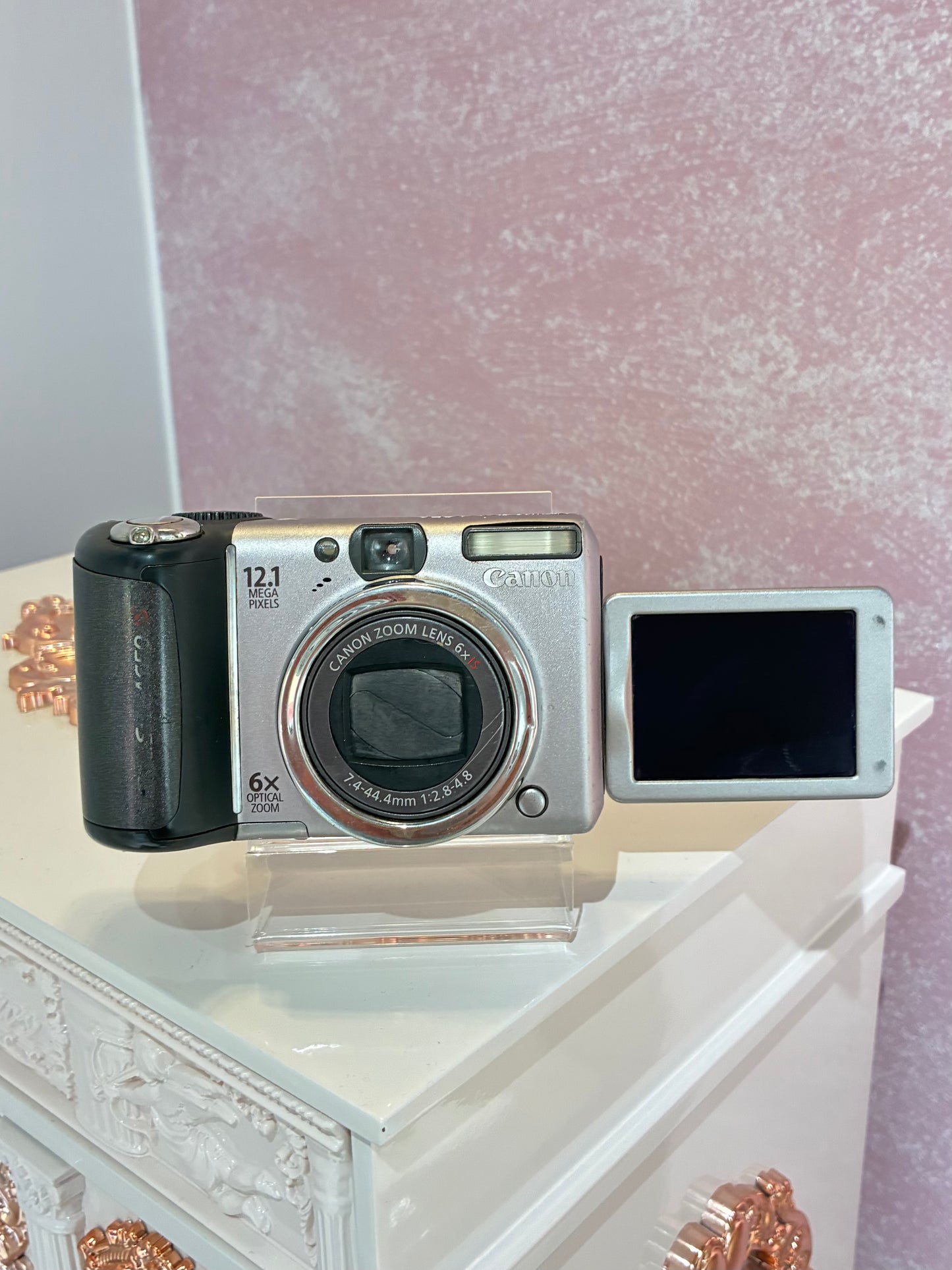 Canon Powershot A650 Flip Screen