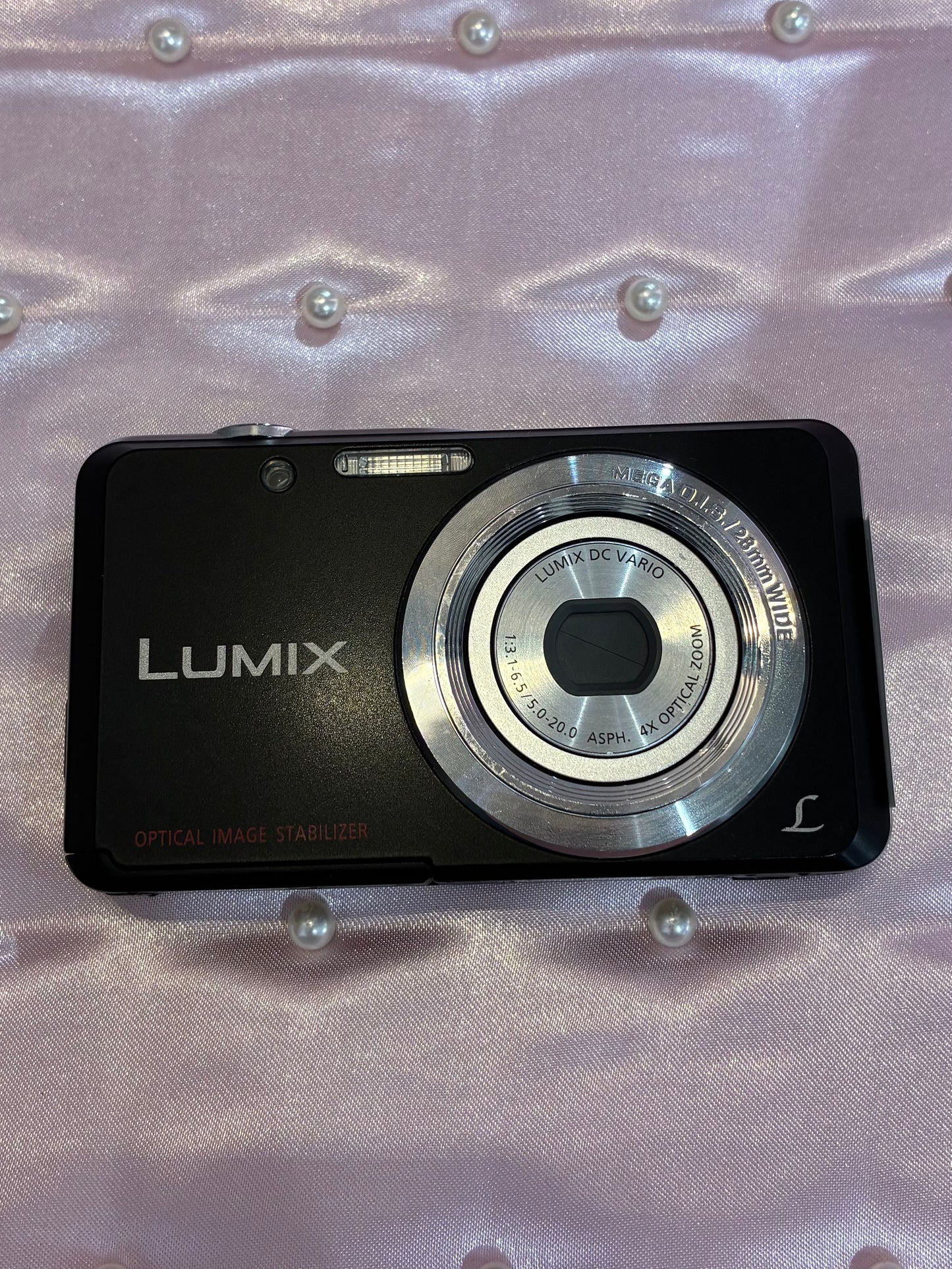 Panasonic LUMIX DMC-FS28