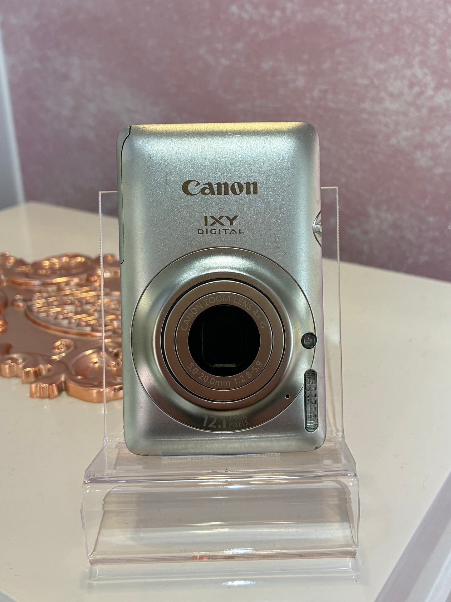 Canon IXY 220IS (IXUS 120IS)
