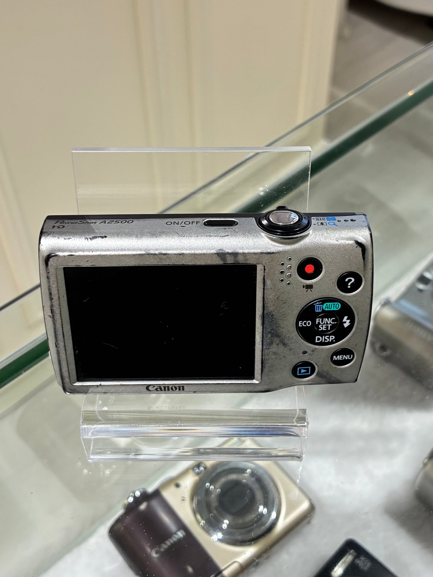 Canon Powershot A2500