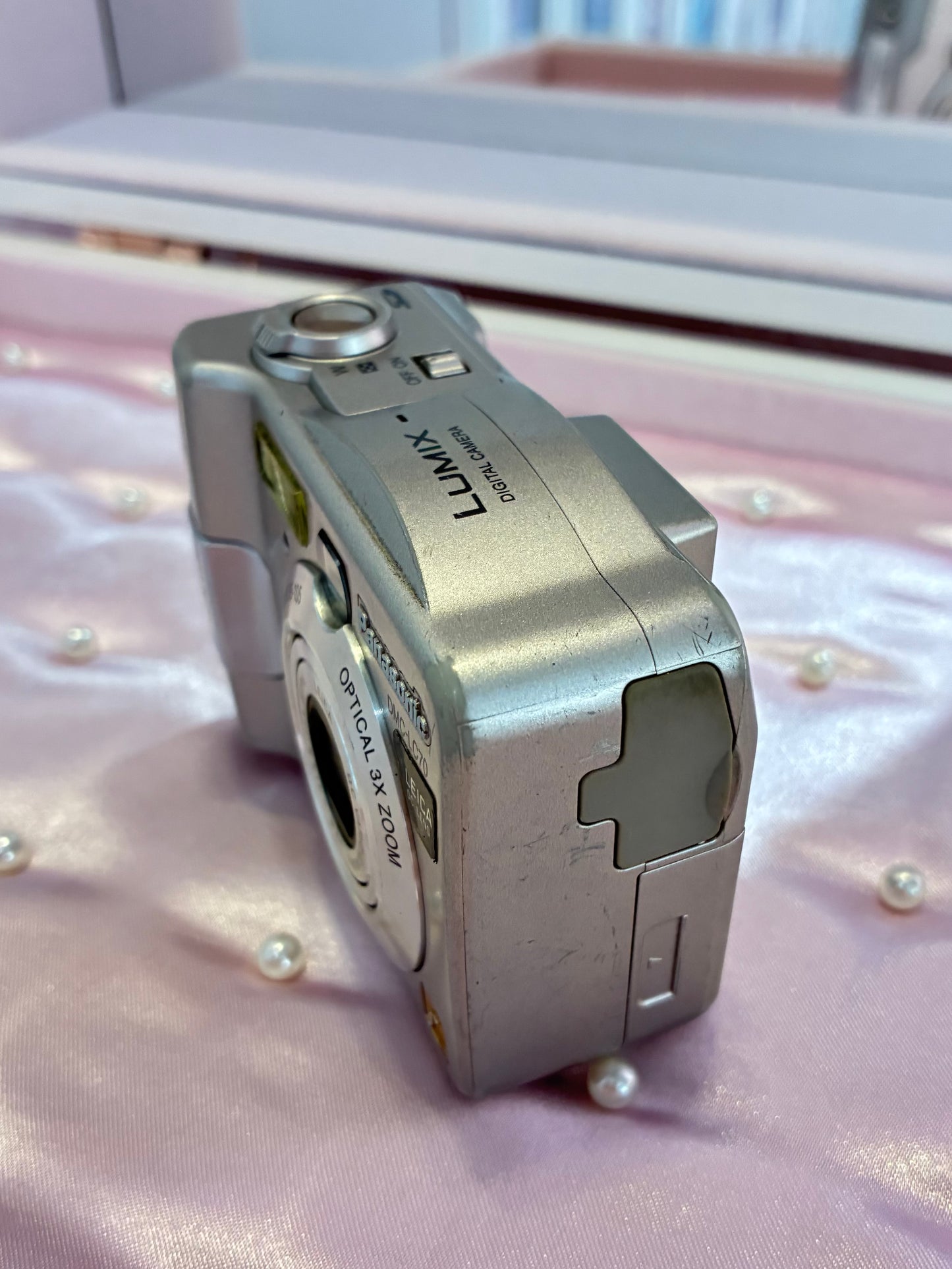 Panasonic Lumix DMC-LC70