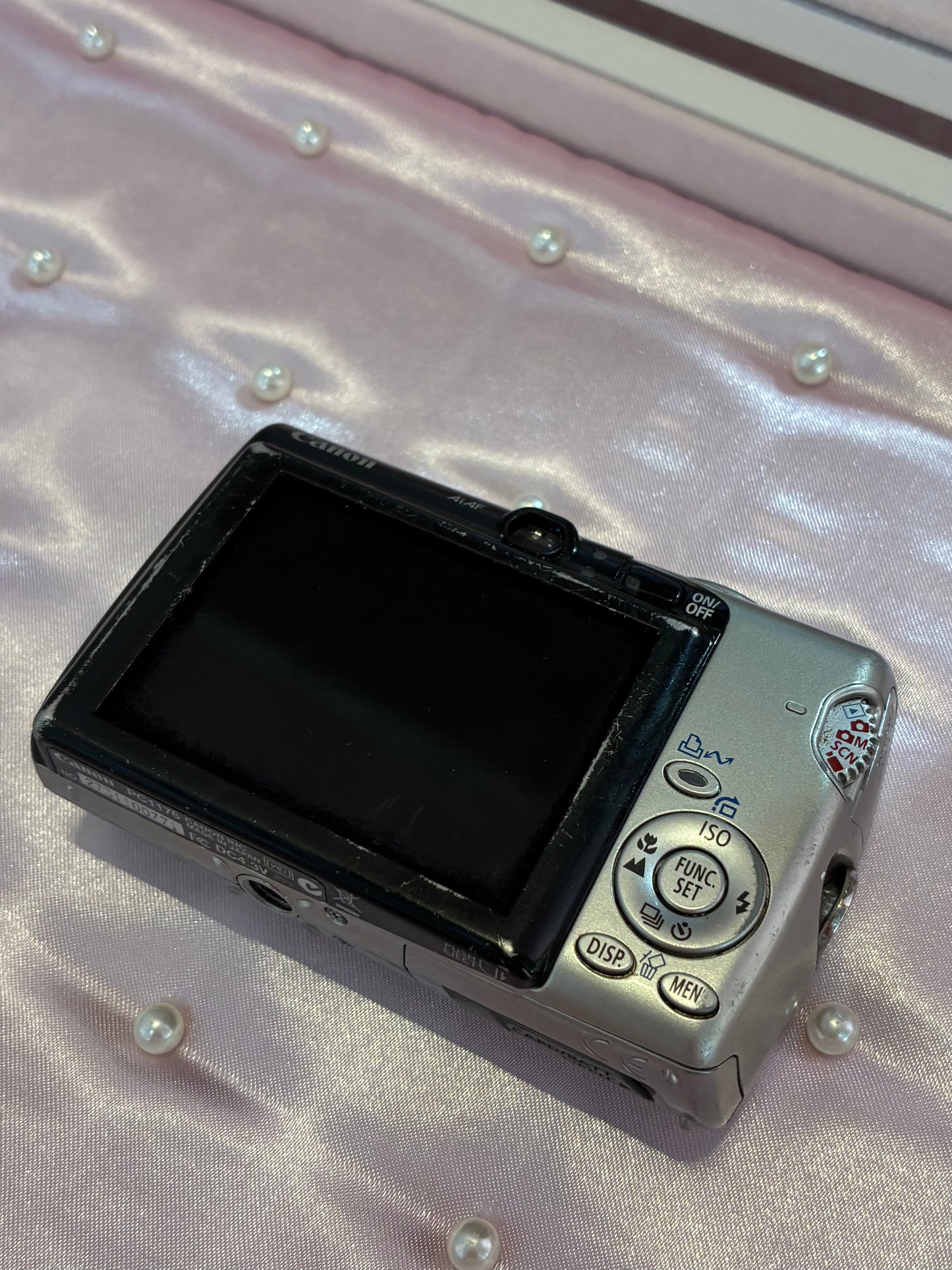 Canon IXUS 800 IS