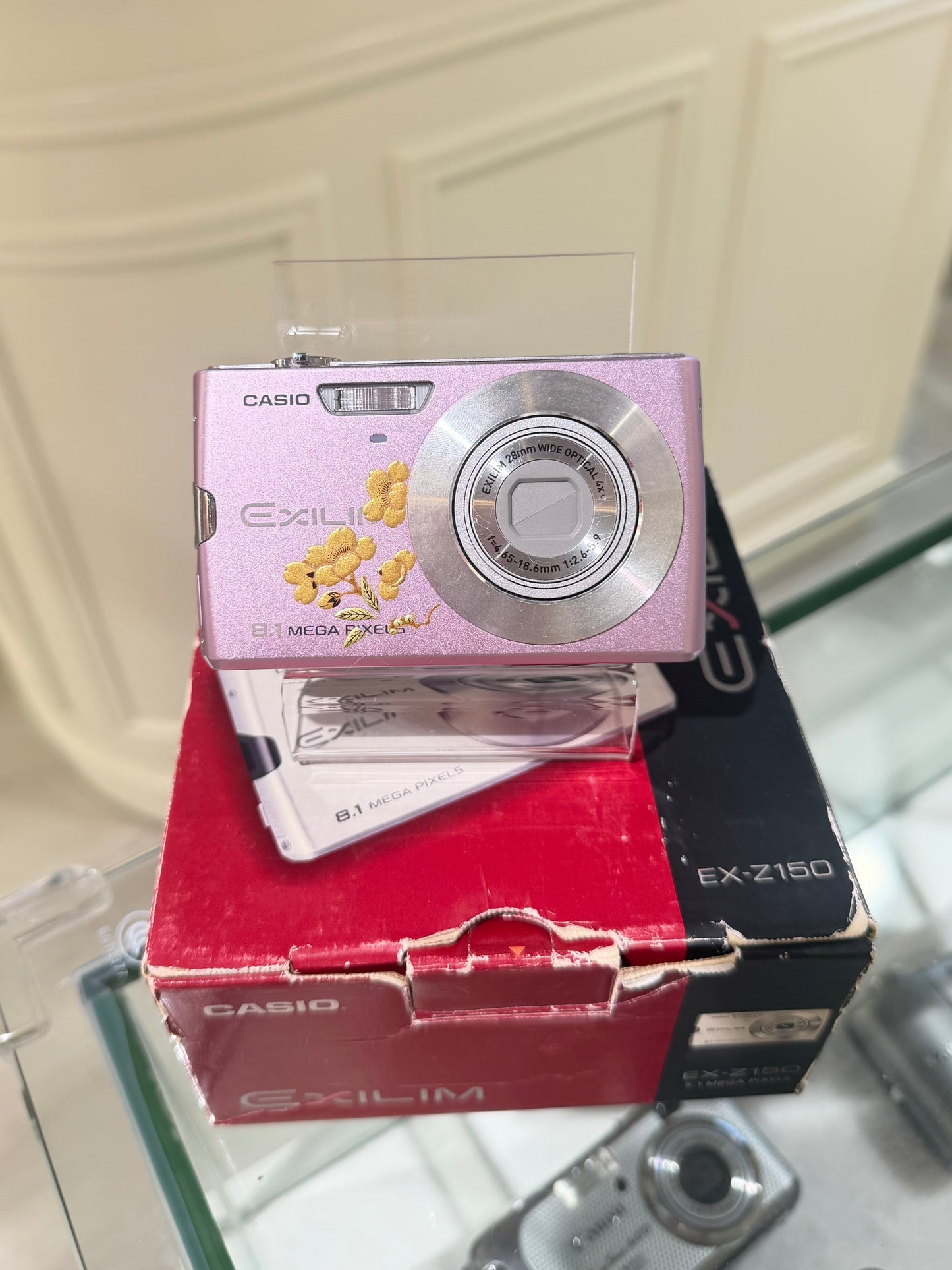 Rare Casio EXILIM EX-Z150 Special Edition Fullset excellent condition