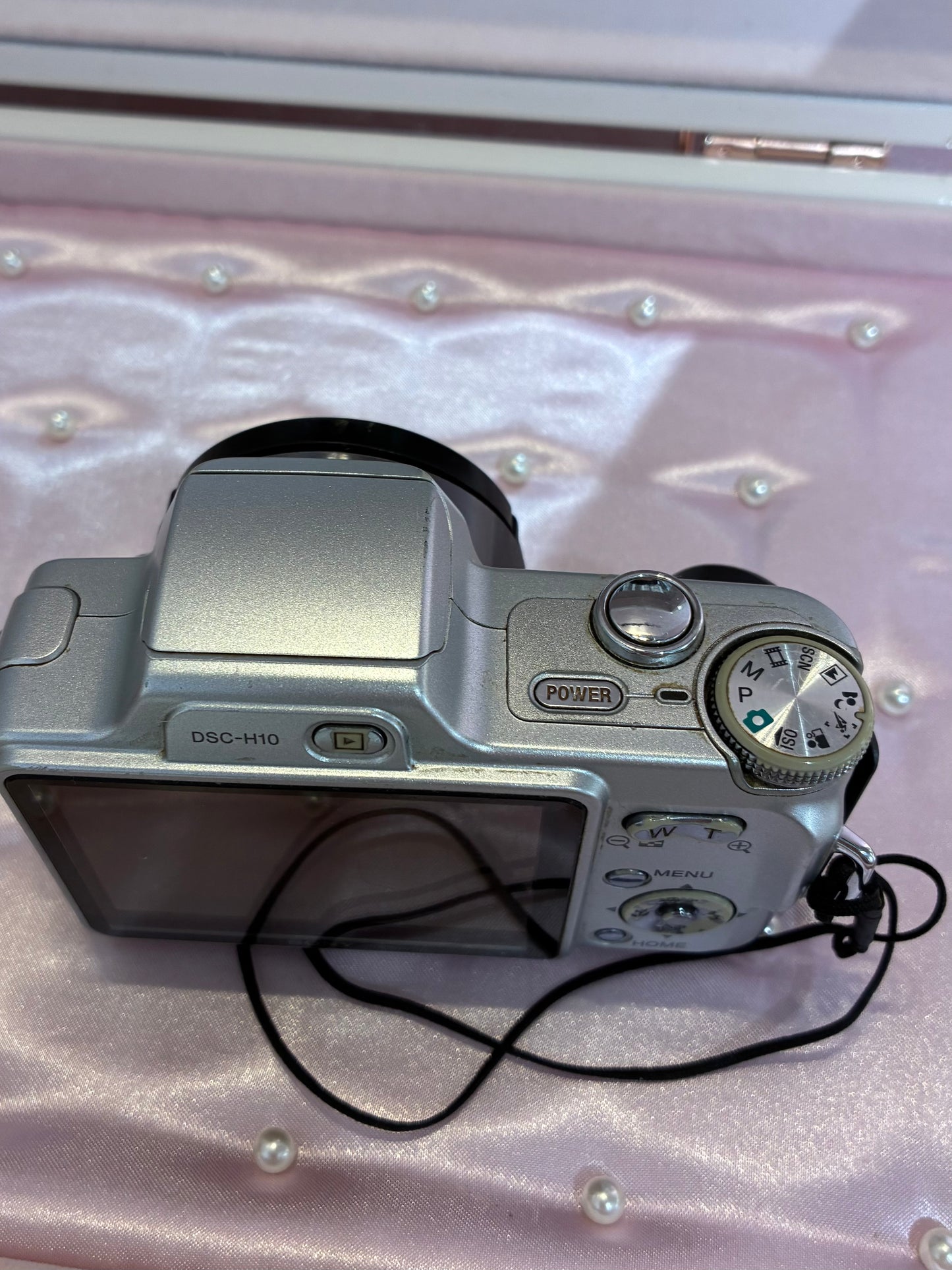 Sony Cybershot DSC-H10