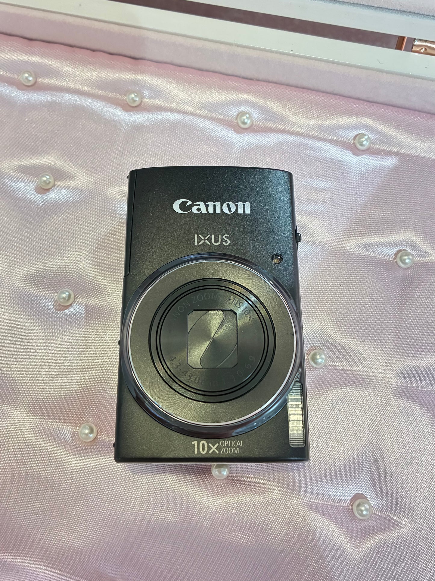 Canon IXUS 157 (Excellent Condition)