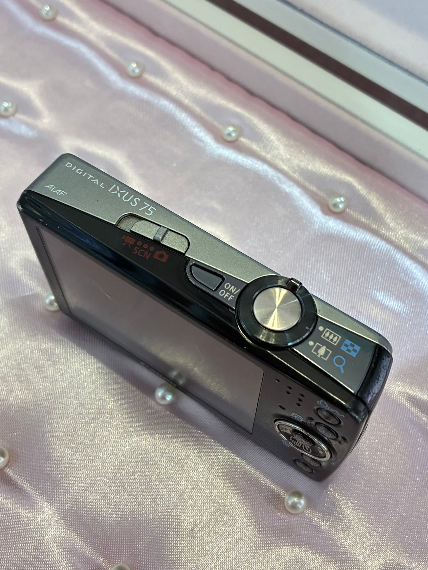 Canon IXUS 75