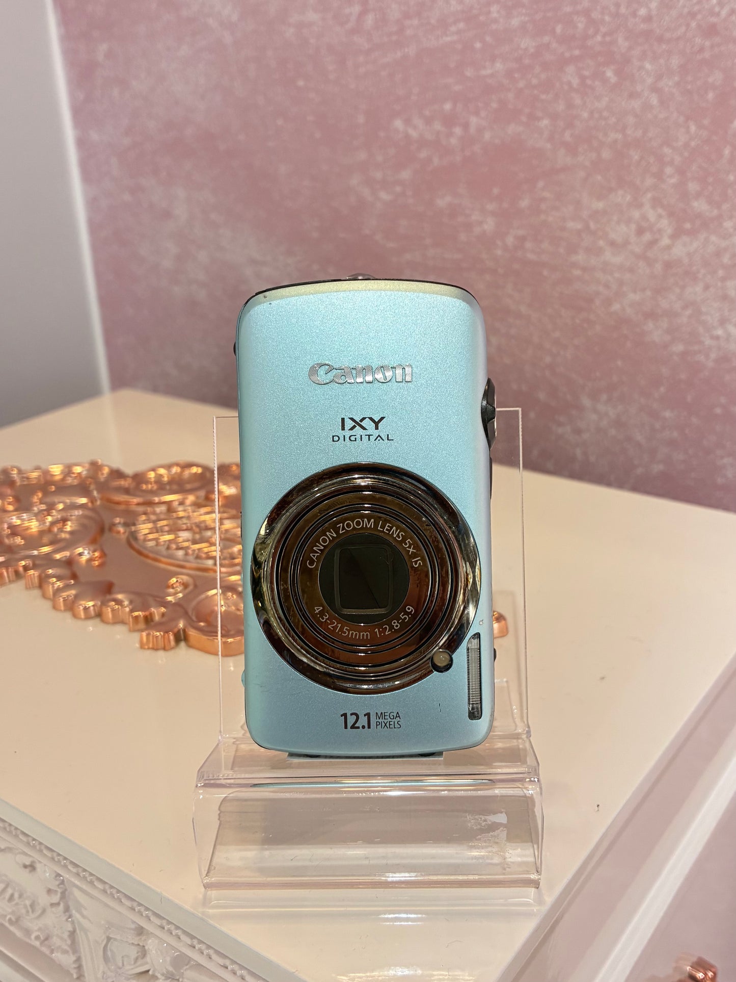 Canon IXY 930IS (IXUS 200IS)
