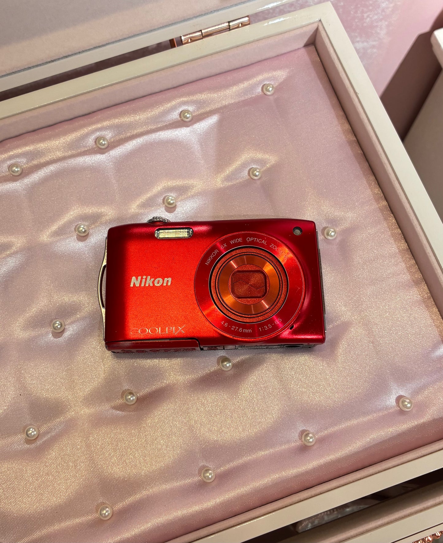 Nikon Coolpix S3300