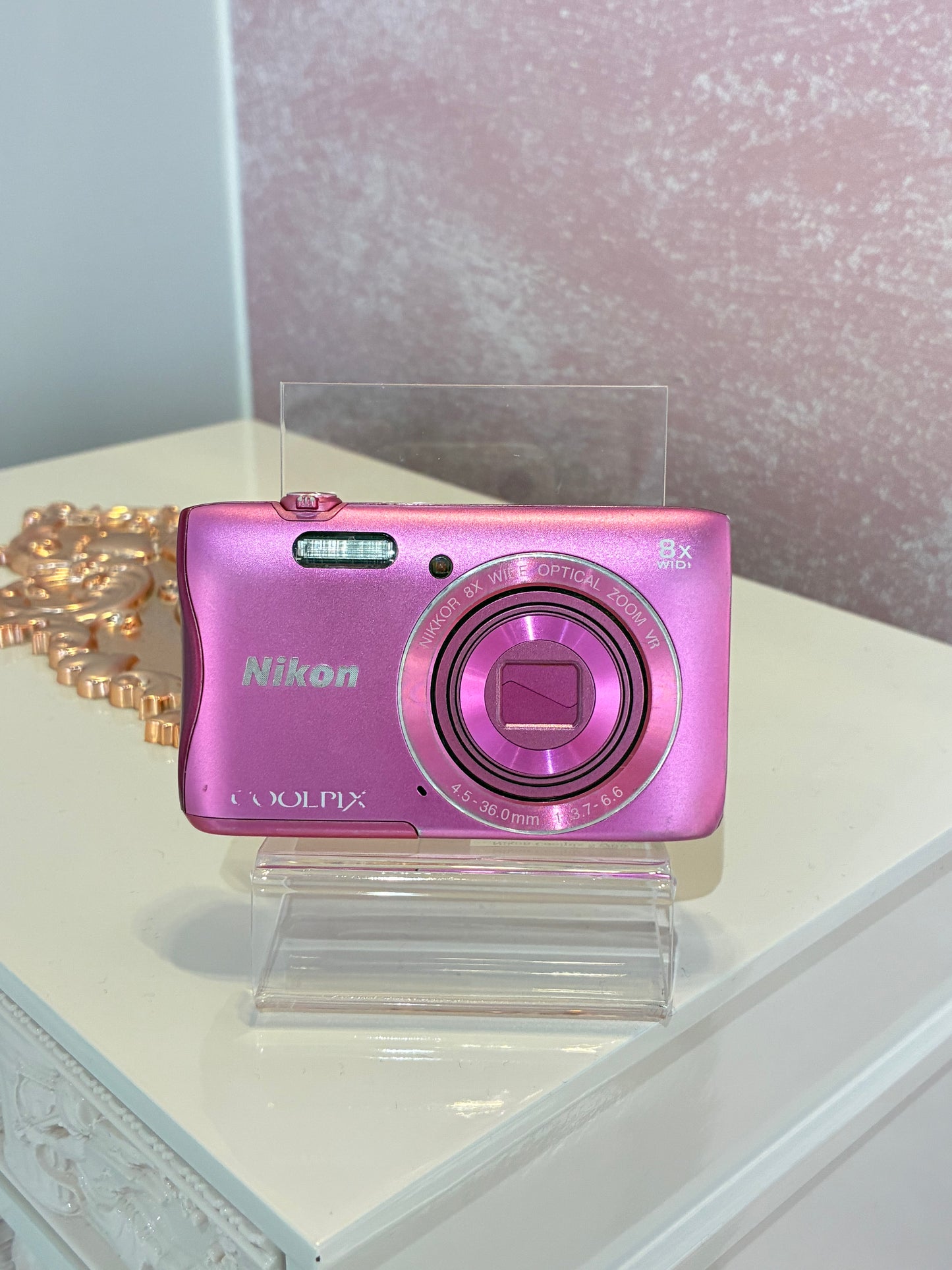 Nikon Coolpix S3700