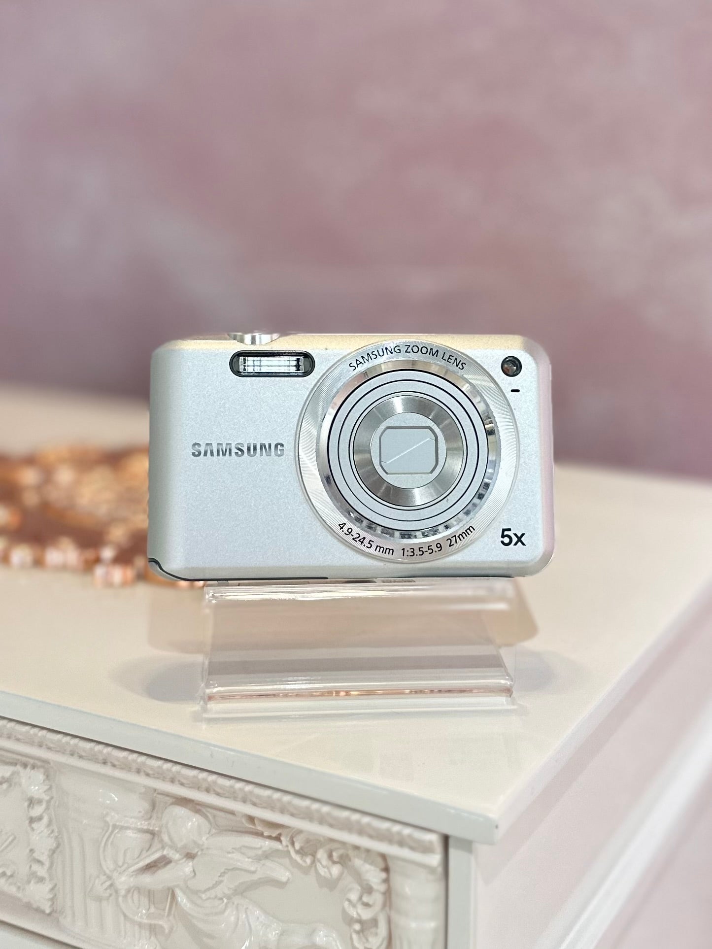 Samsung ES70 in silver excellent condition