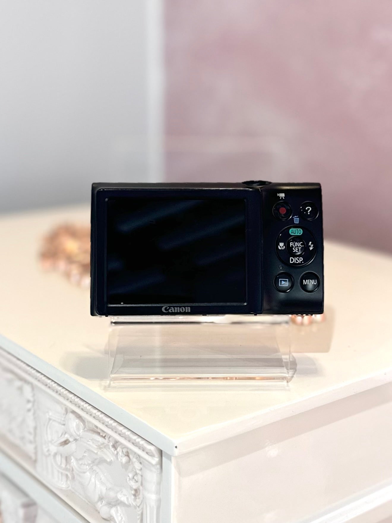 Canon Powershot A2400is in silver