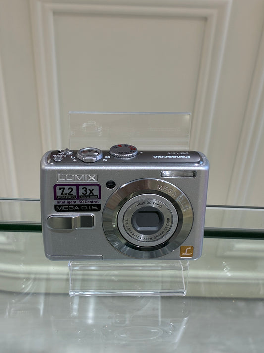 Lumix Panasonic DMC-LS70