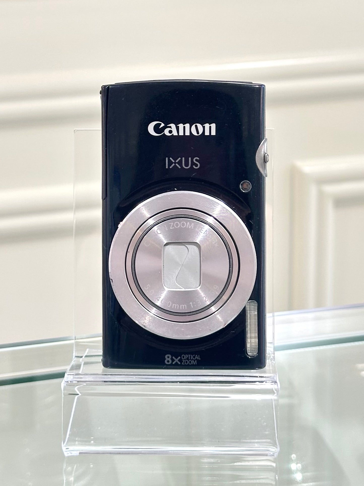 Canon IXUS 185 in black