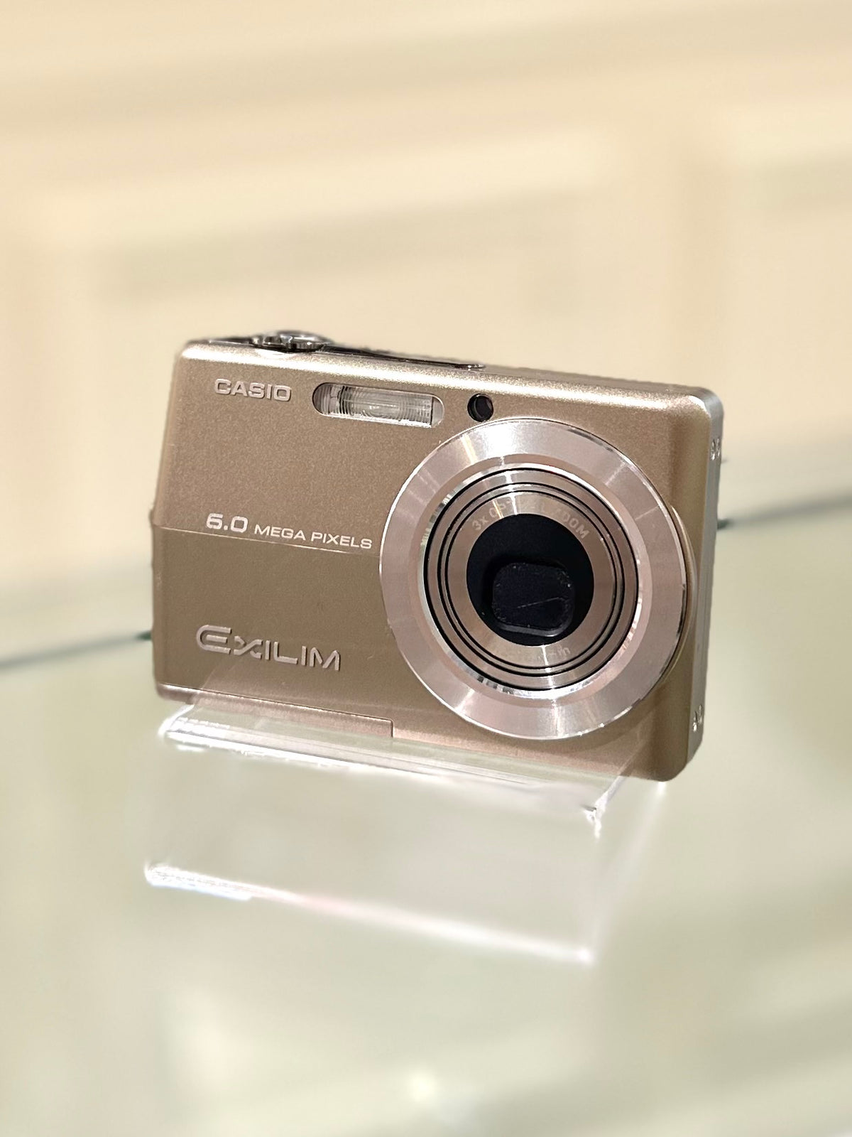 Casio Exilim Z600
