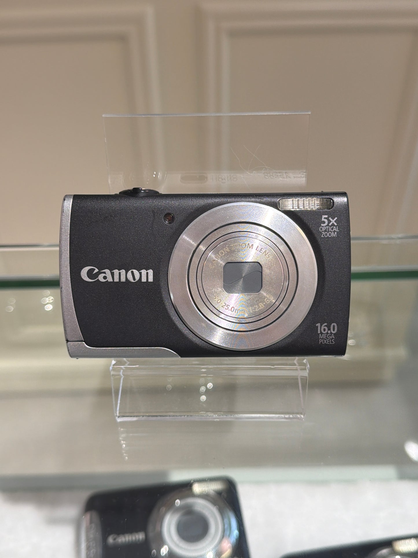 Canon Powershot A2500IS  Excellent Condition