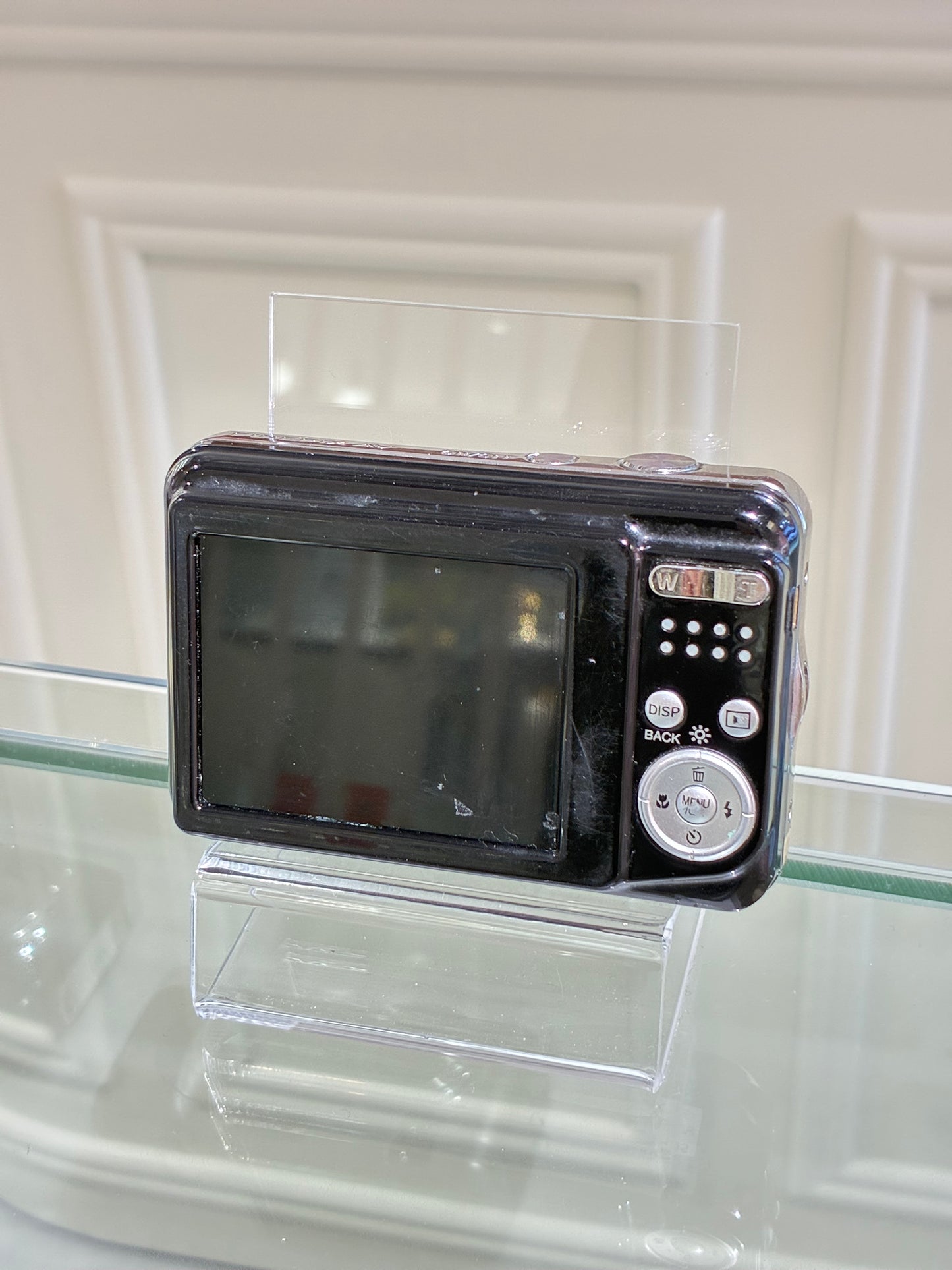Fujifilm Finepix AV105 in black