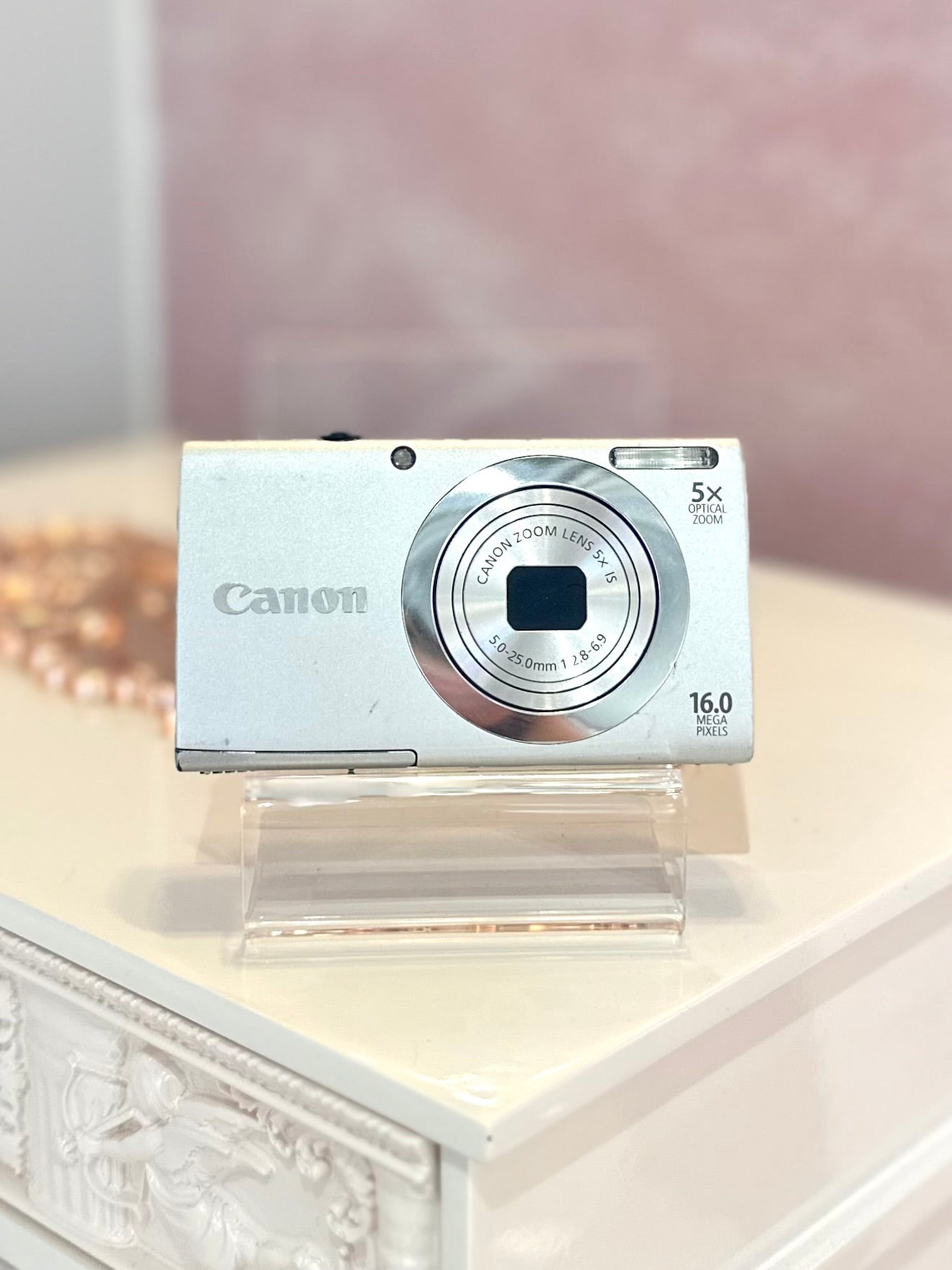 Canon Powershot A2400is in silver