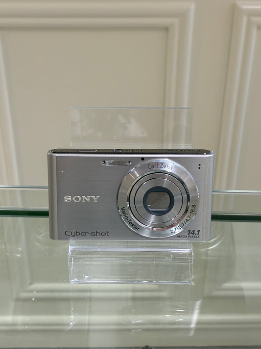 Sony Cybershot DSC-W320 in Silver