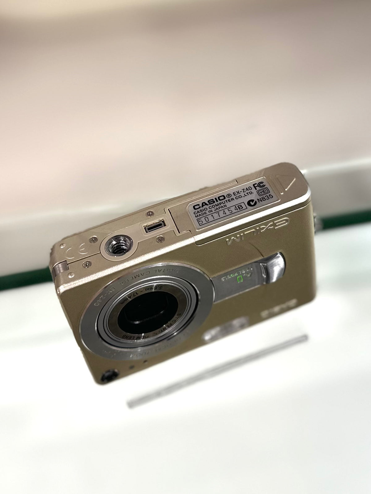 Casio EX-Z40 in champagne gold | Good Condition
