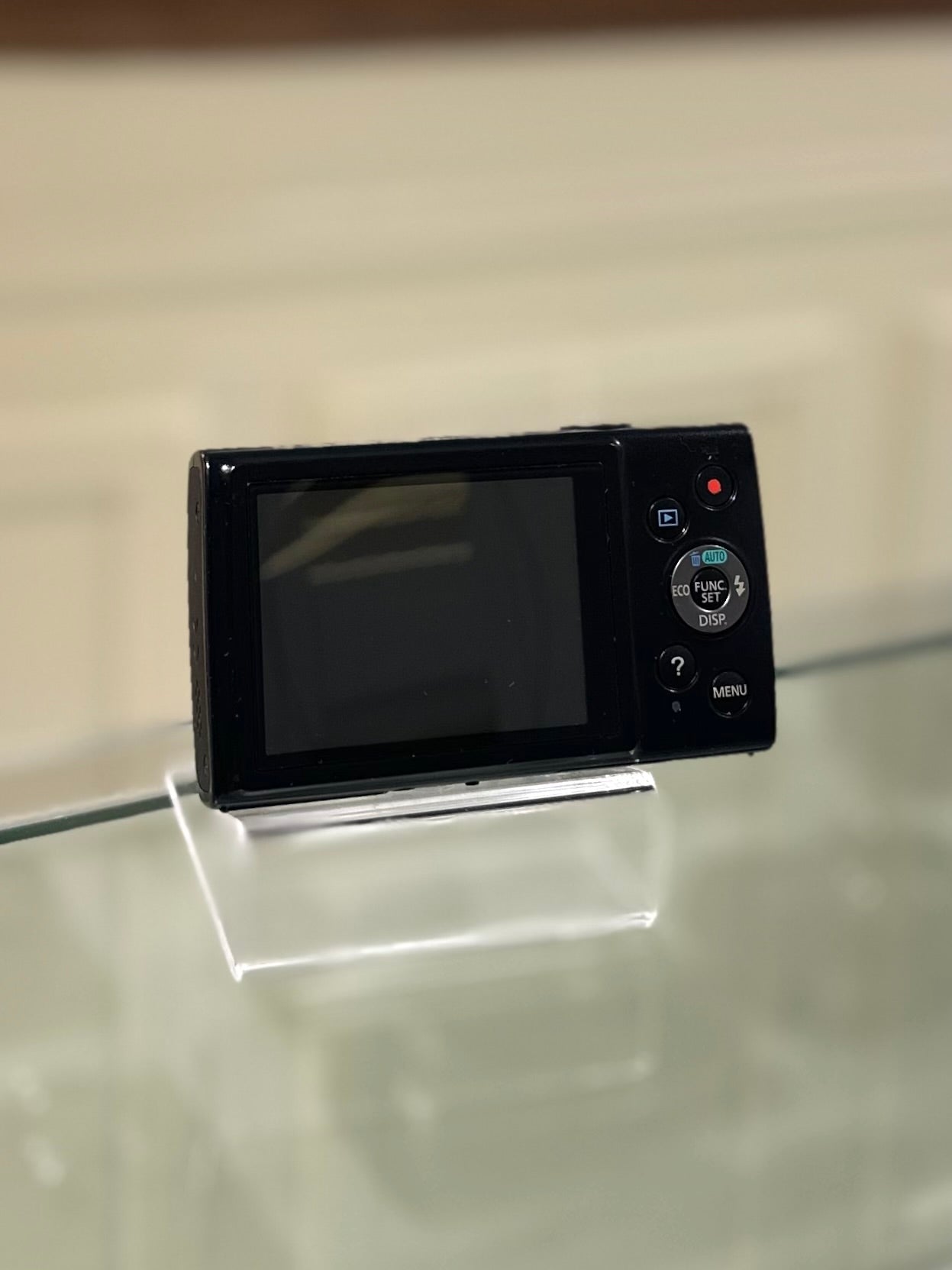 Canon IXUS 170 in black | Nearly New